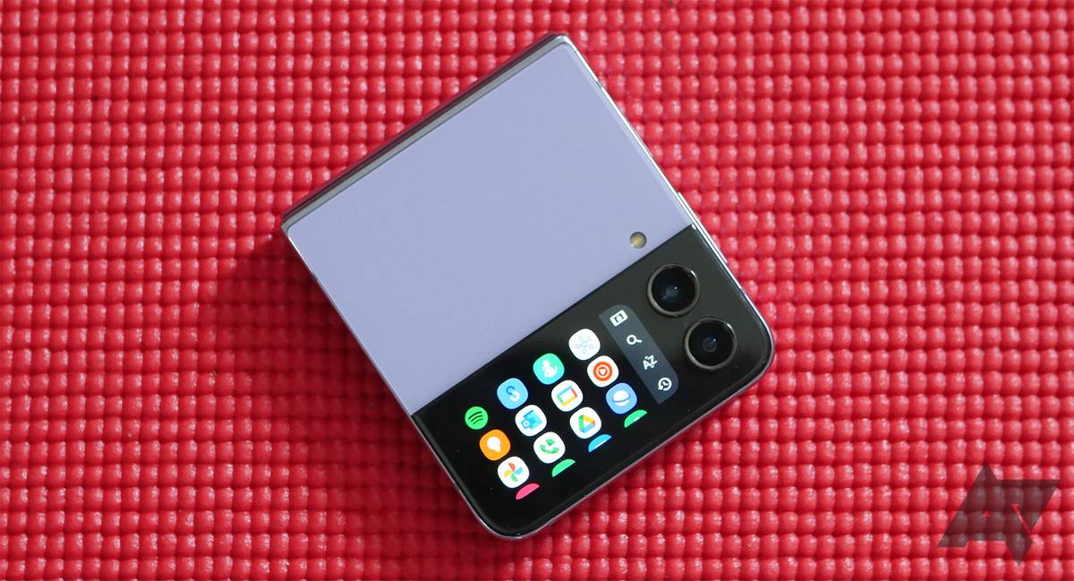 CoverScreen OS is ready to seriously upgrade the Samsung Galaxy Z Flip