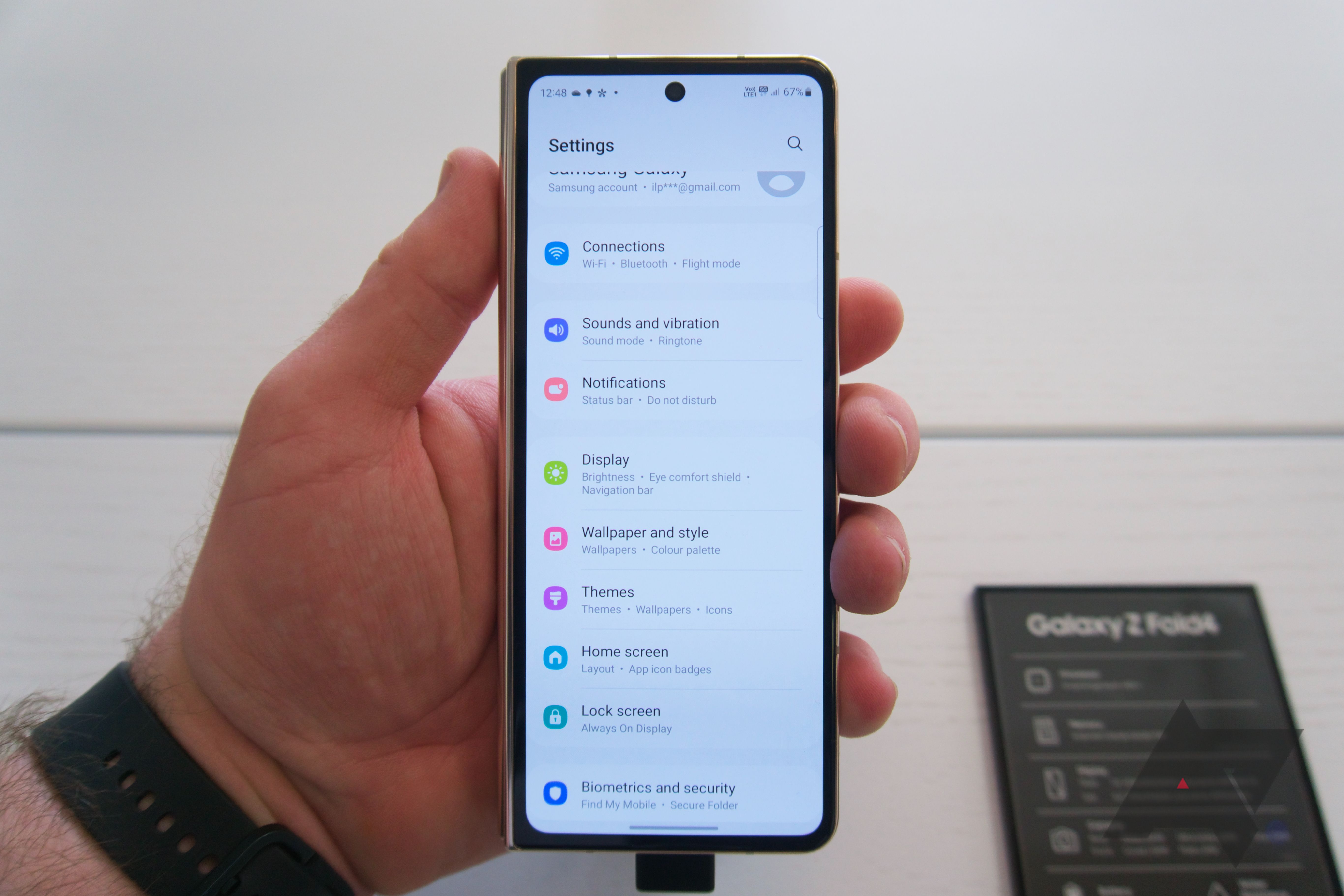 The Samsung Galaxy Z Fold 4's cover screen.