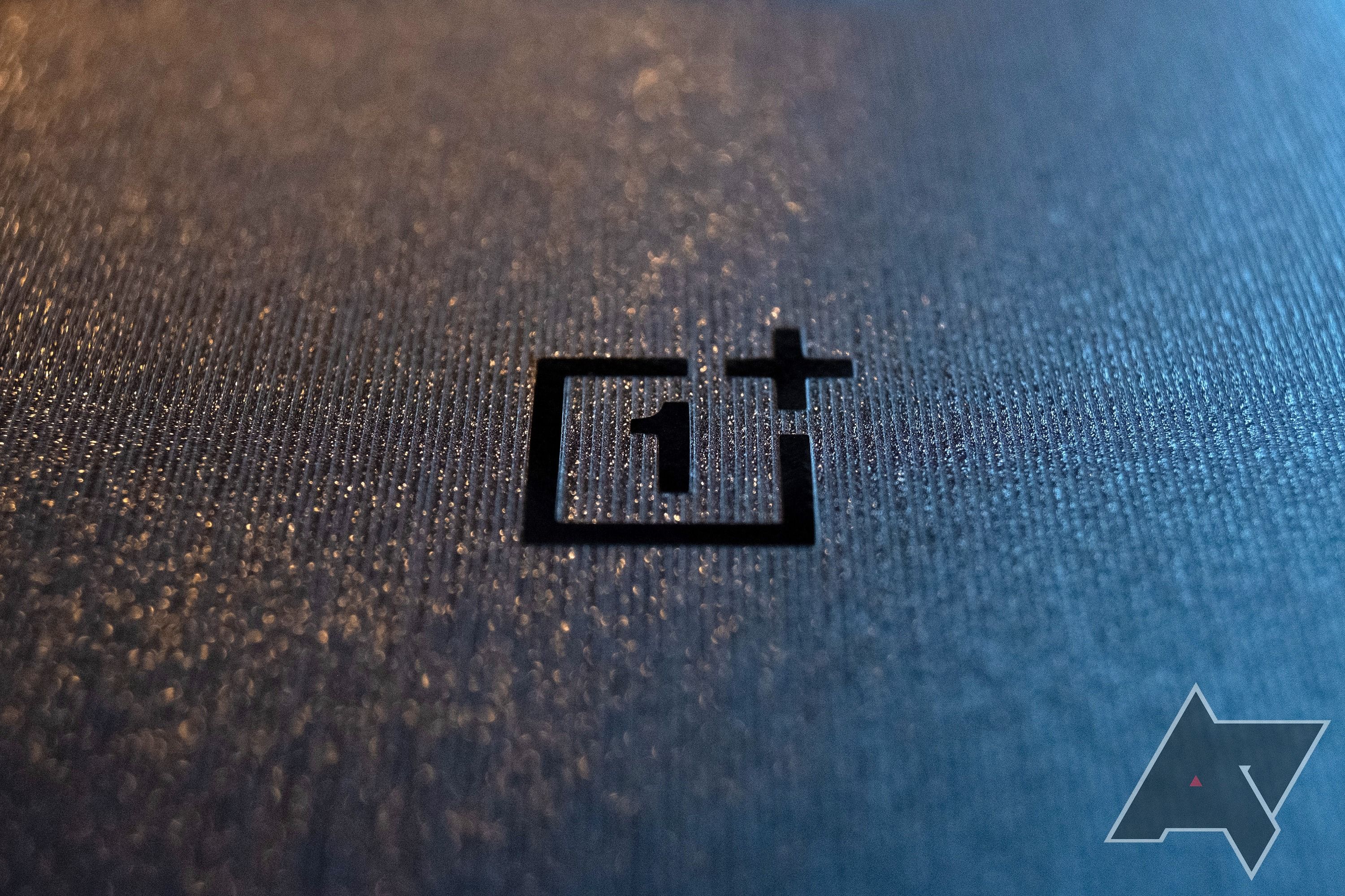 OnePlus 10T review: Powerful and contentious