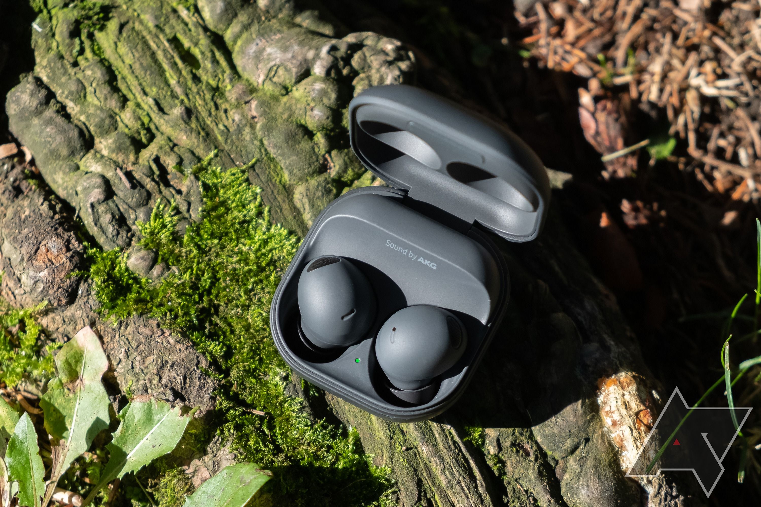 The Samsung Galaxy Buds FE return to their Black Friday price at