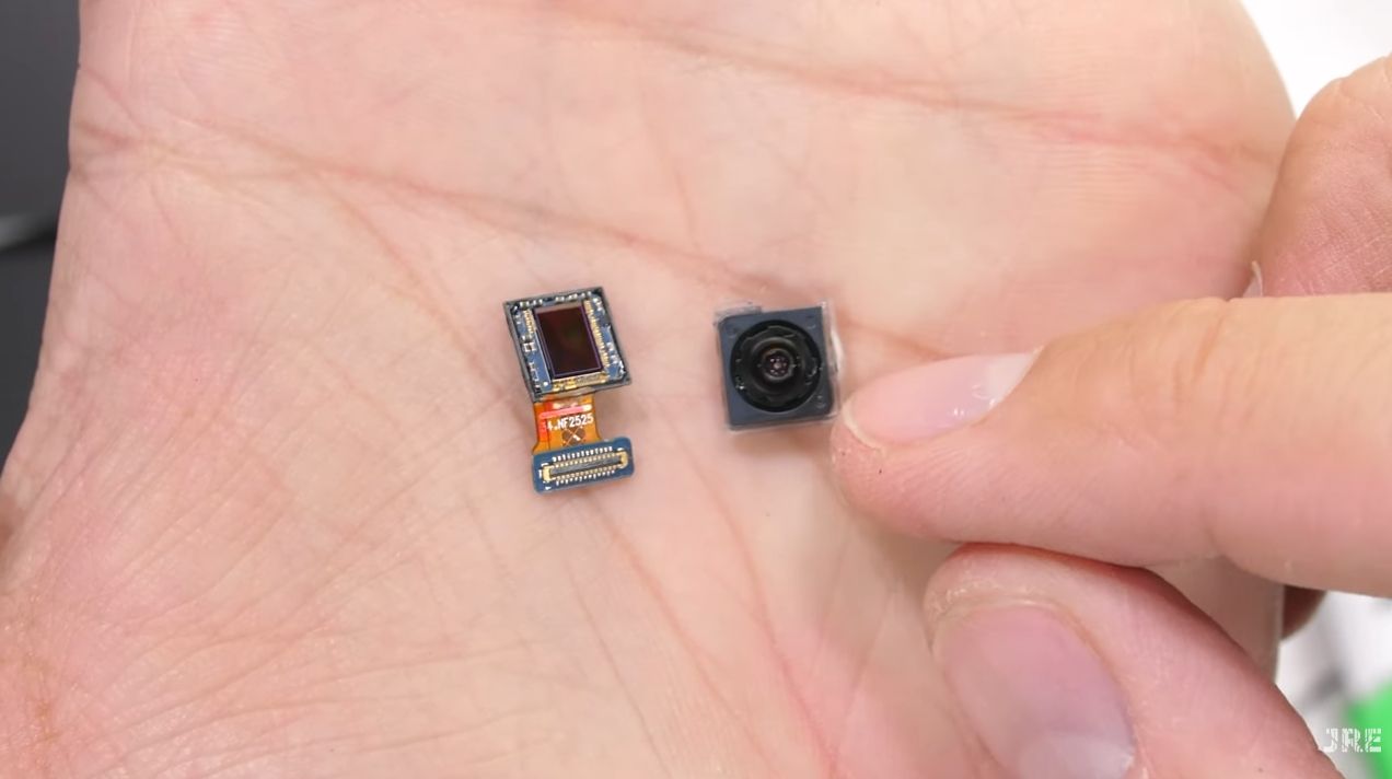 Cámara frontal Galaxy-Z-Flip-4-teardown