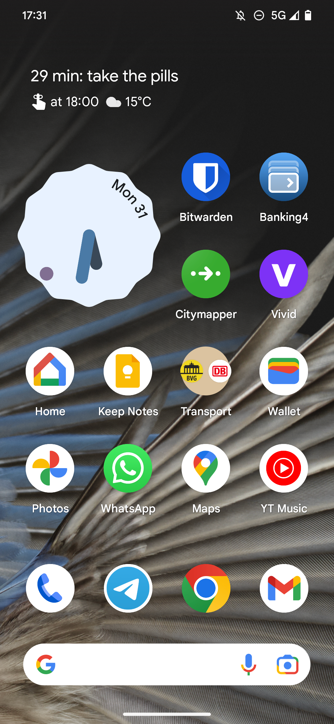 Captura de tela da tela inicial do Pixel Launcher com ícones regulares