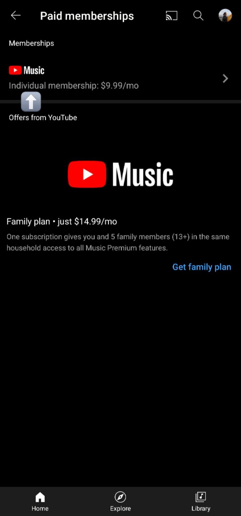 Tangkapan layar menampilkan halaman Langganan berbayar di aplikasi Android YouTube Music.  Panah menunjuk ke keanggotaan berbayar Perorangan yang tercantum di dekat bagian atas yang akan dibatalkan.