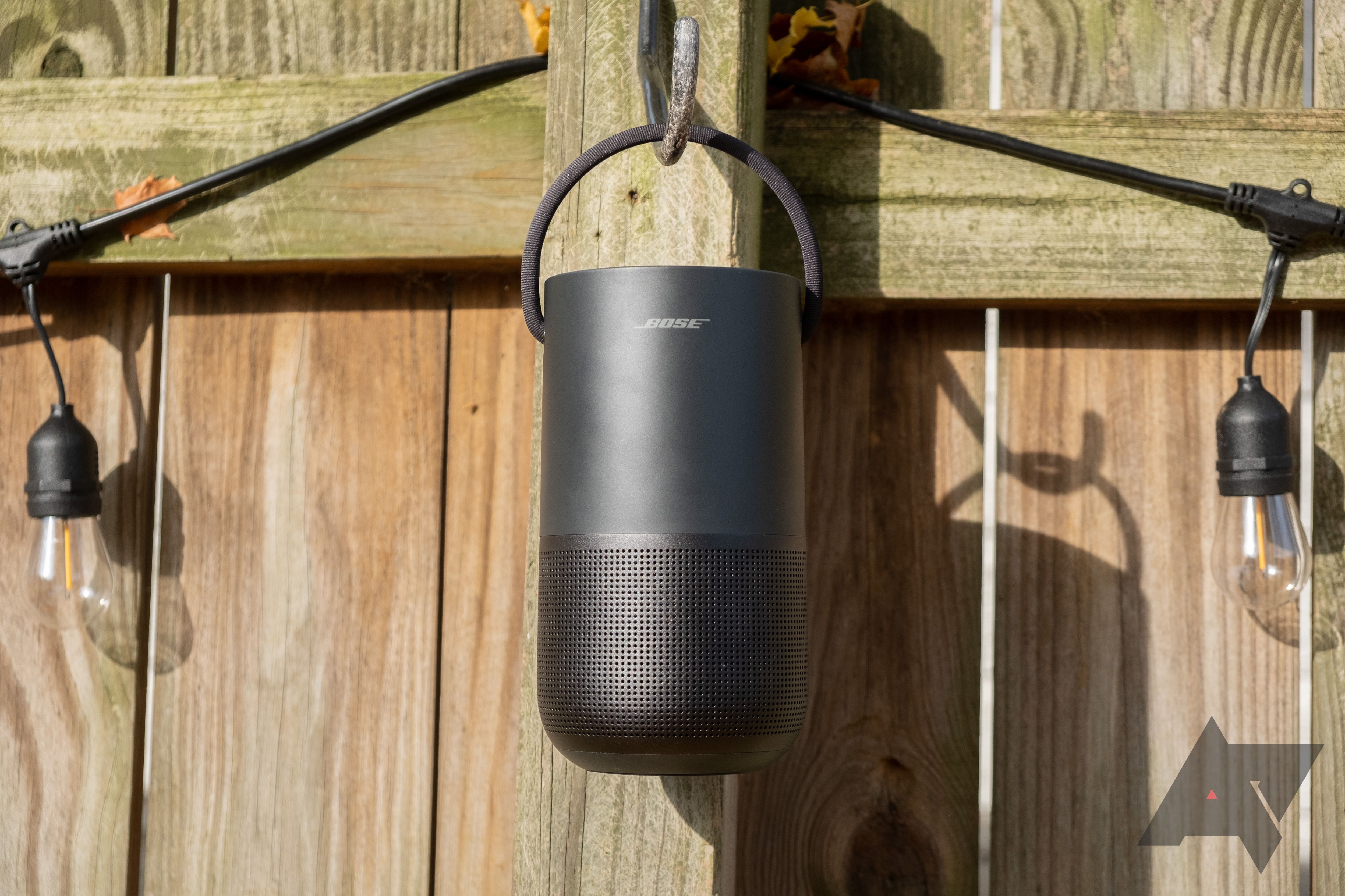 bose-portable-smart-speaker-hanging-2