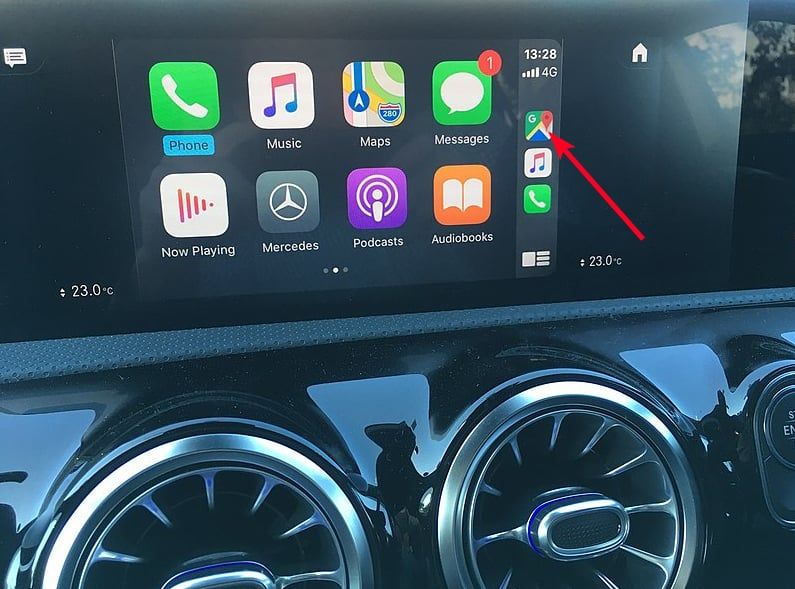CarPlay on car display screen