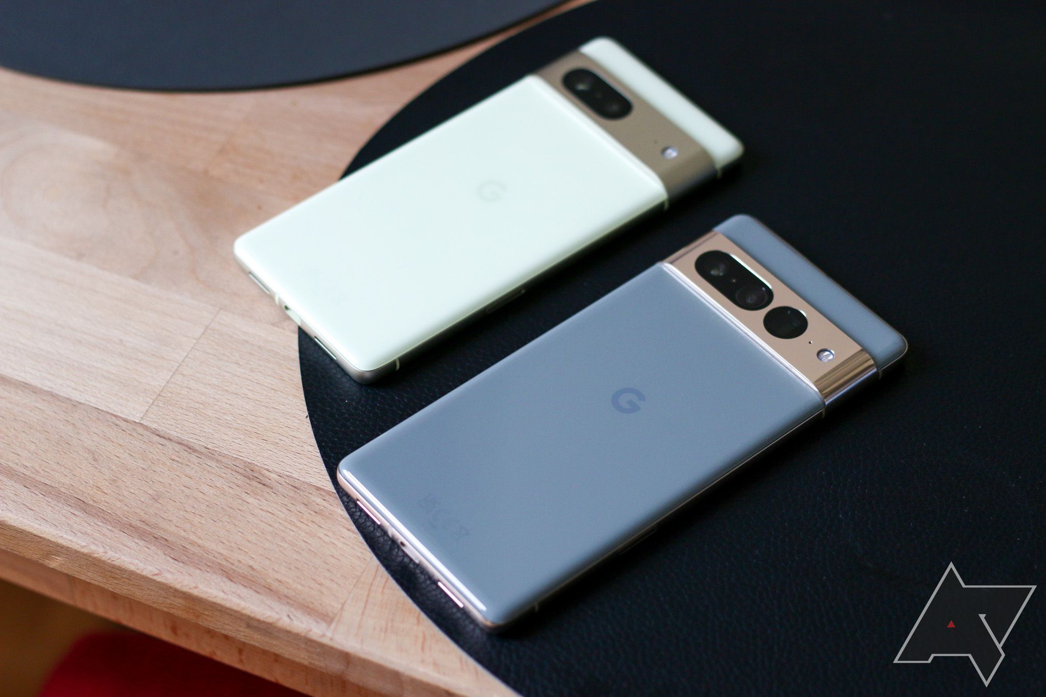 Pixel 7 series specs leak: Bad news for charging - Android Authority