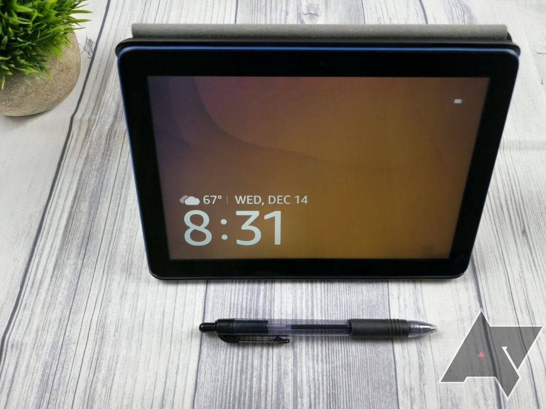 Amazon Kindle Fire HD 8 show mode clock