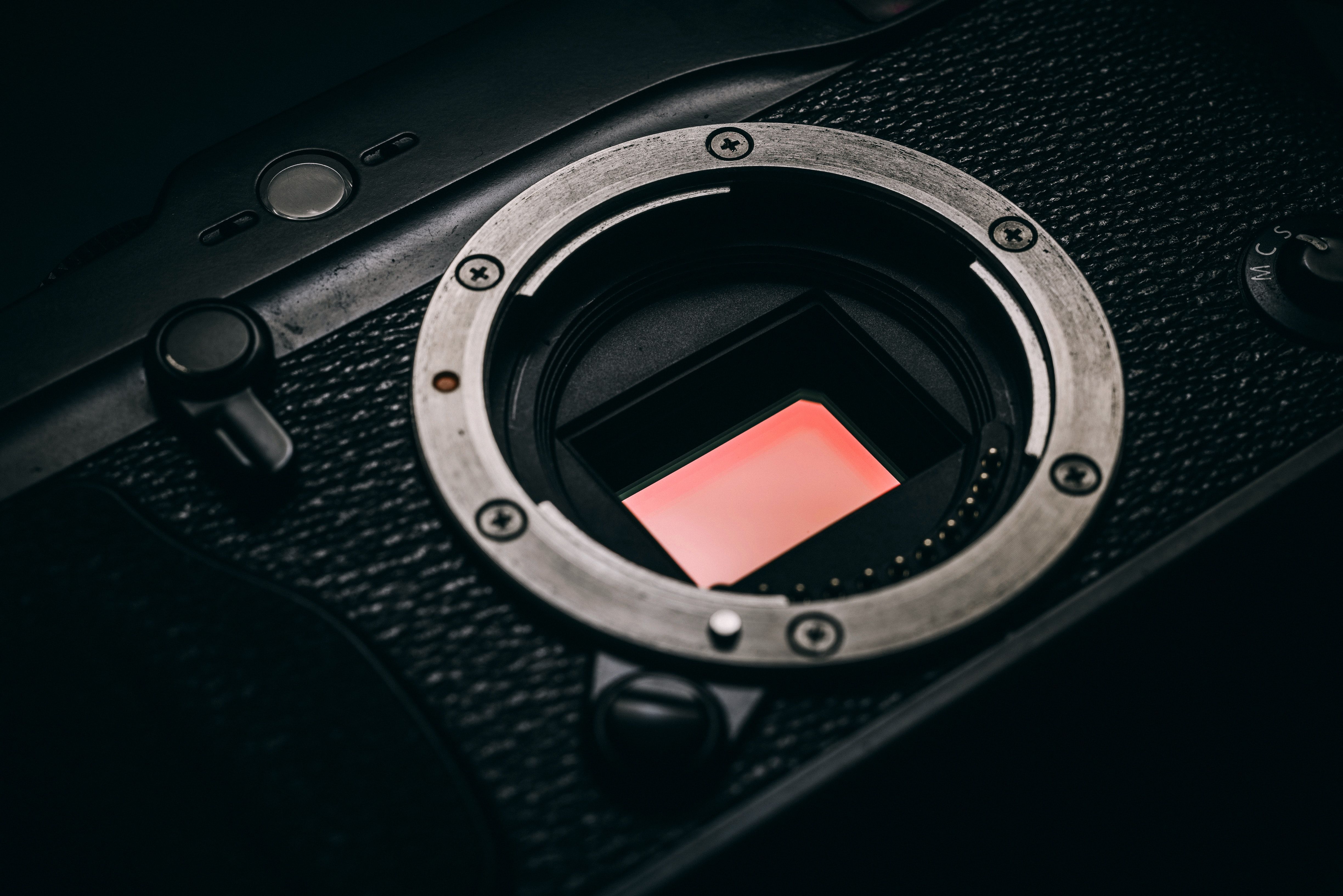 alexander-andrews-camera-sensor-unsplash