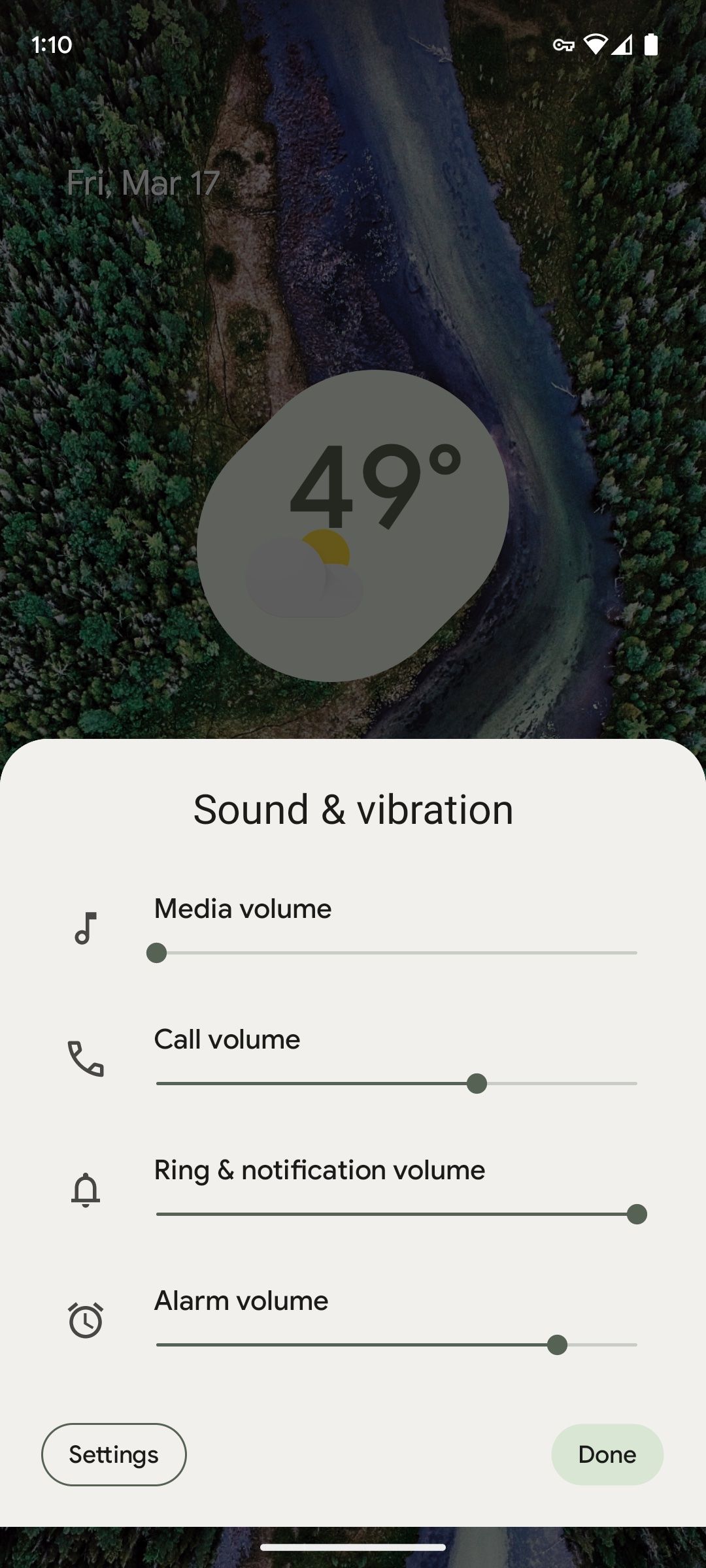Volume panel in Android 13