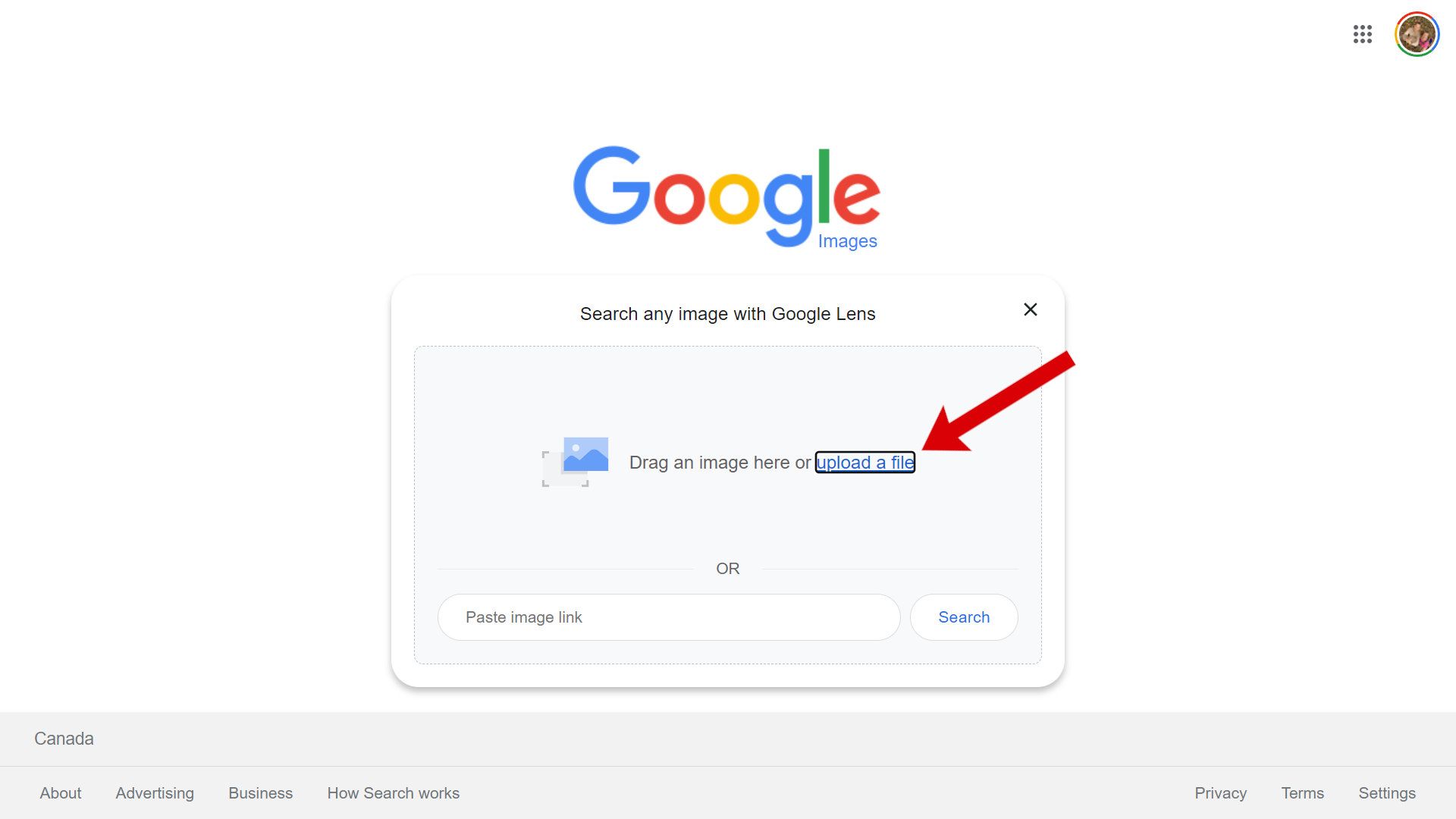 A screenshot of Google Images upload window with an arrow pointing to the file upload link.
