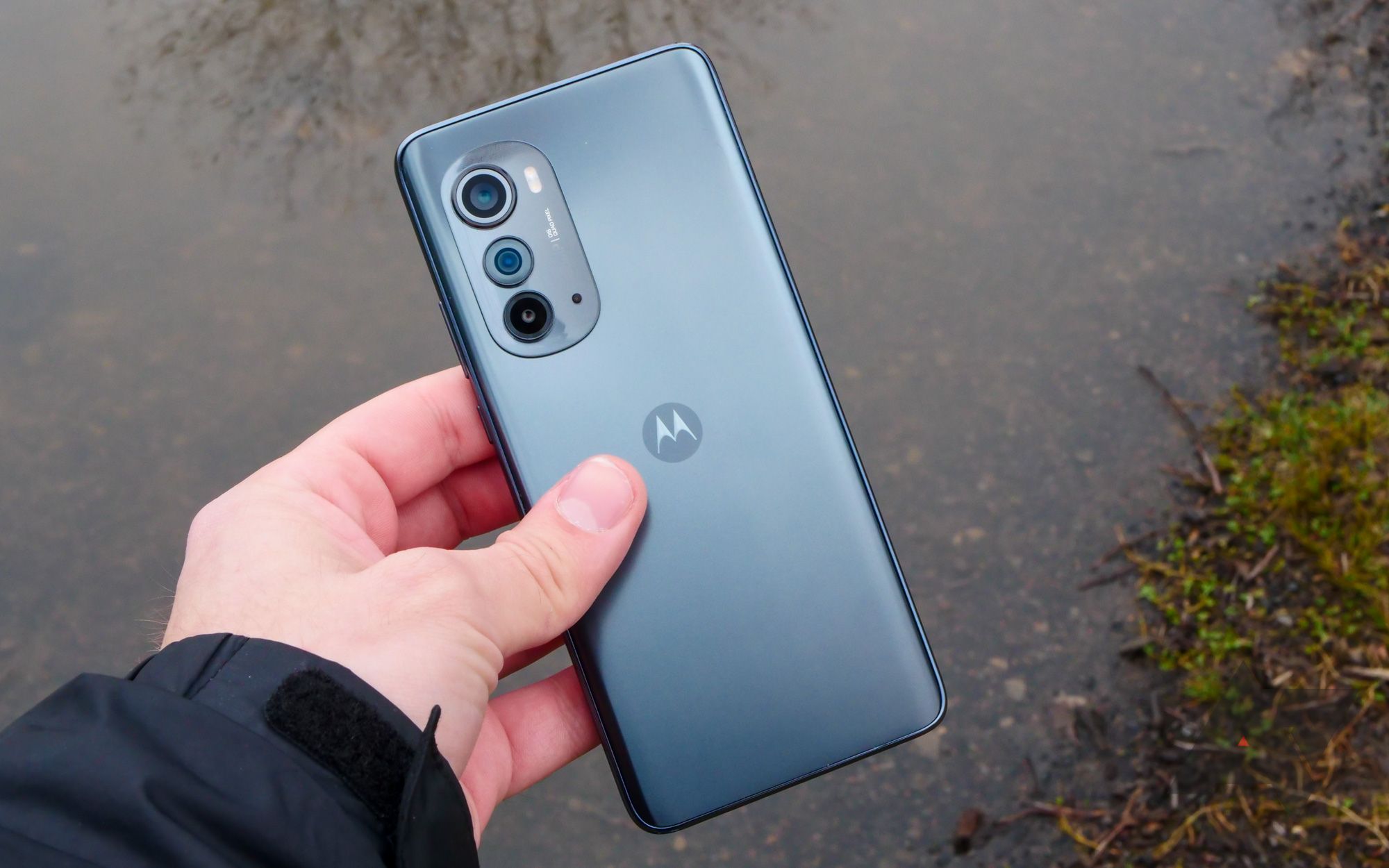 Motorola Edge -  External Reviews