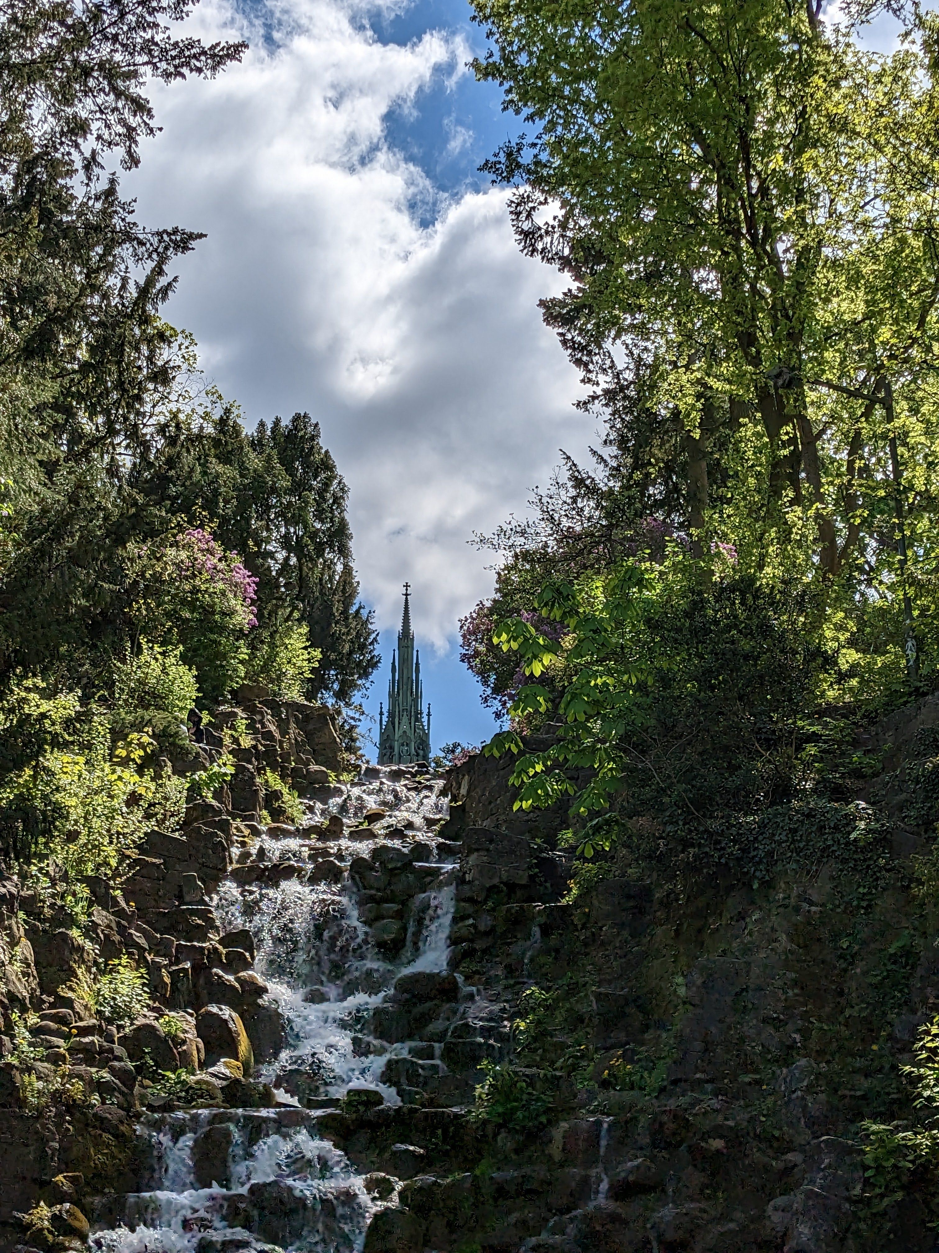 6a-waterfall