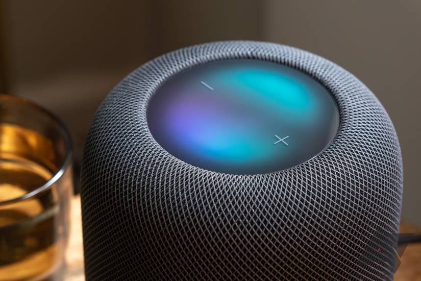 Siri Controlling Homepod Apple HomePod (2nd Gen) Review: A Great