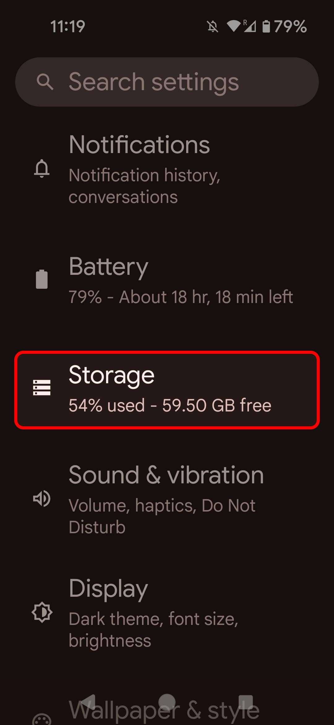Android settings menu highlighting the Storage option