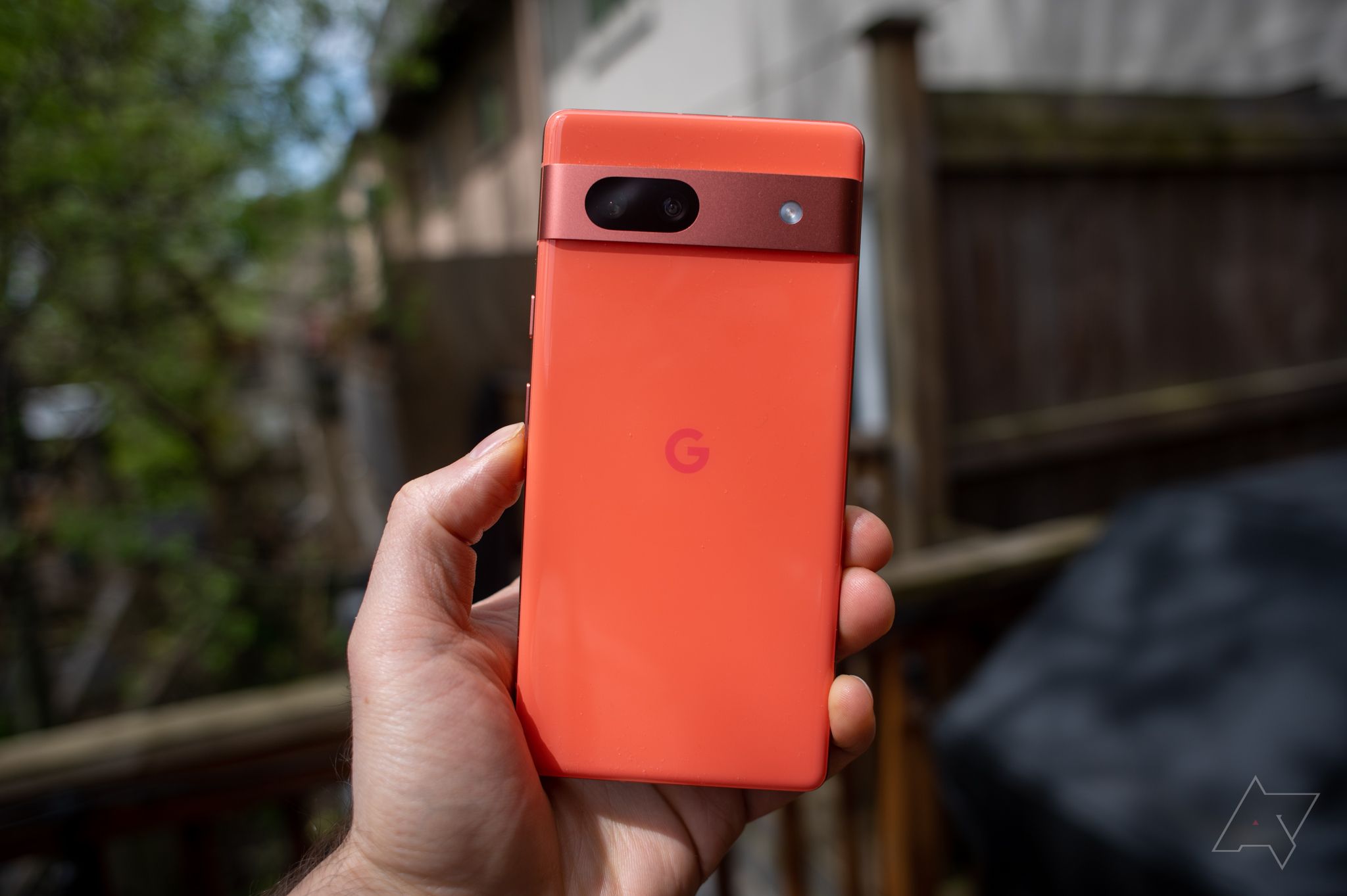 スタニングルアー Google Pixel 7a Coral ケース付 - crumiller.com