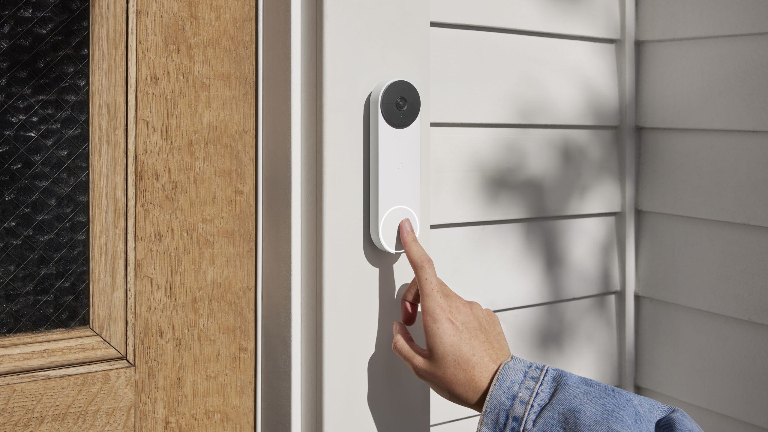Google Nest smart doorbell in Snow white