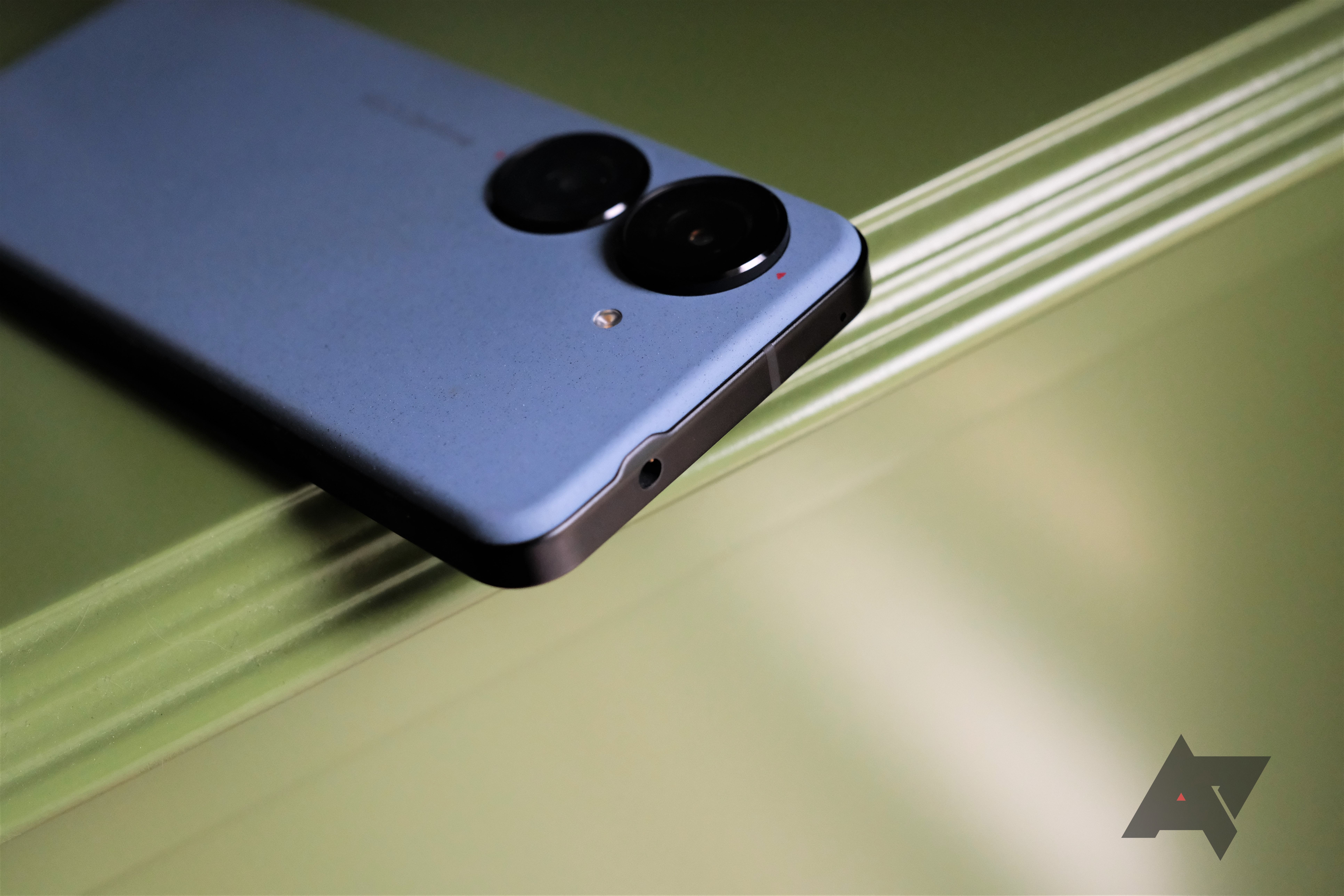 Asus Zenfone 10 Review: Small Yet Beautiful Smartphone