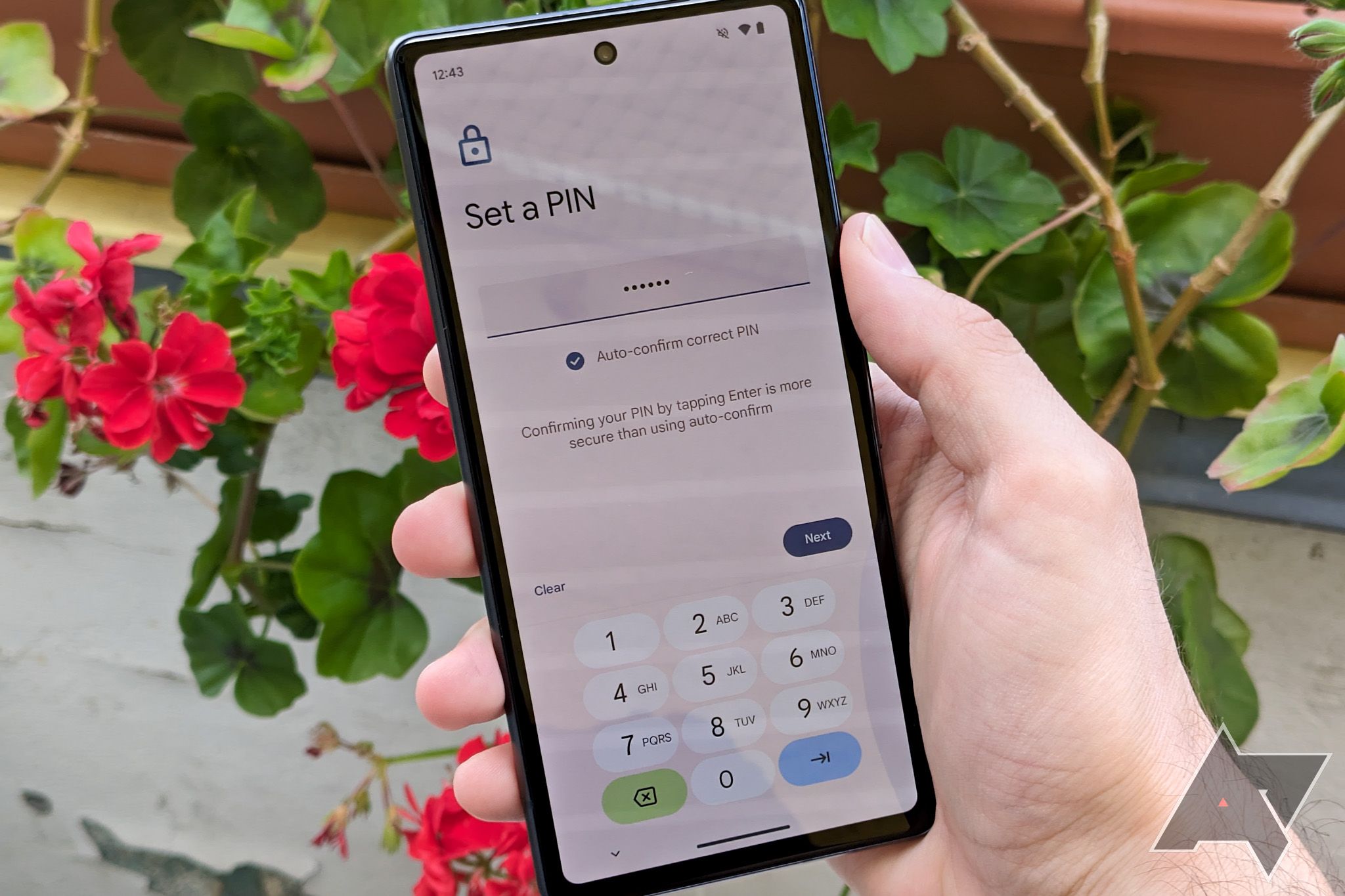 Pixel Tablet & Pixel Fold Welcomes Android 14 Beta 5.2 Update With Lots Of  Fixes, August 2023 Patch