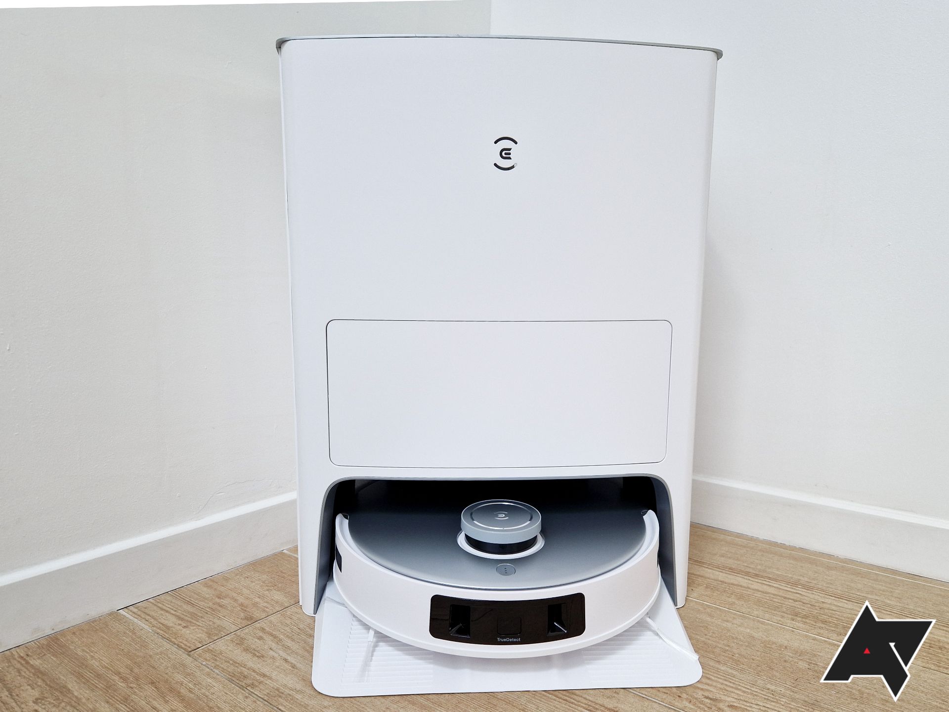 ECOVACS Deebot T20 Omni Review and Demo 