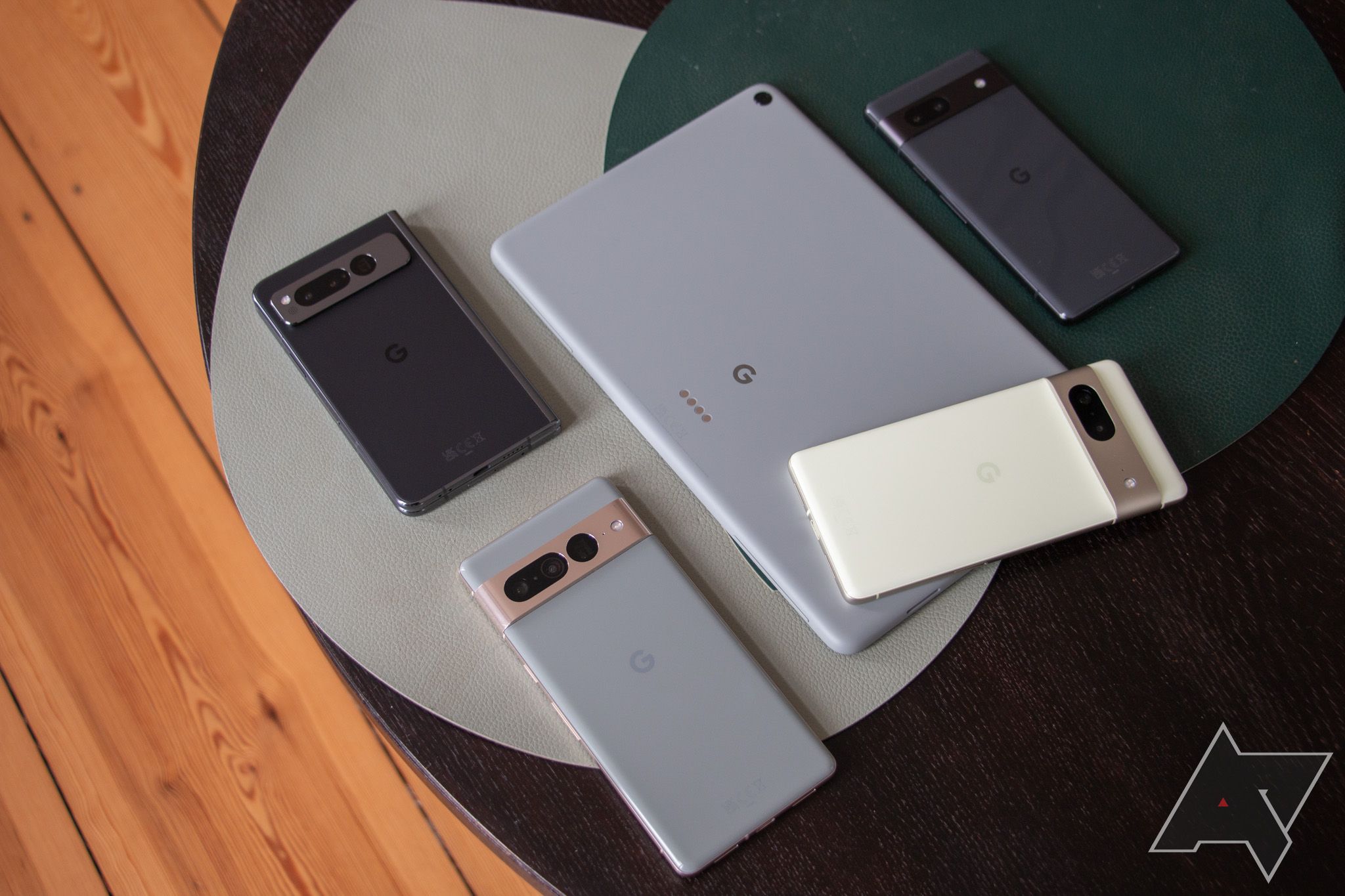 google-pixel-7-lineup-pixel-fold-pixel-tablet-2