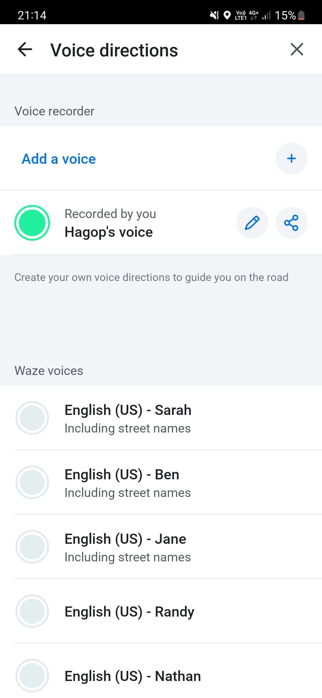 The Waze voice directions screen showing a list of available voice packs