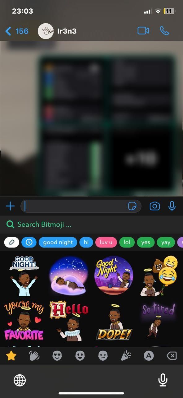 Bitmoji Keyboard beginning in WhatsApp chat on iPhone