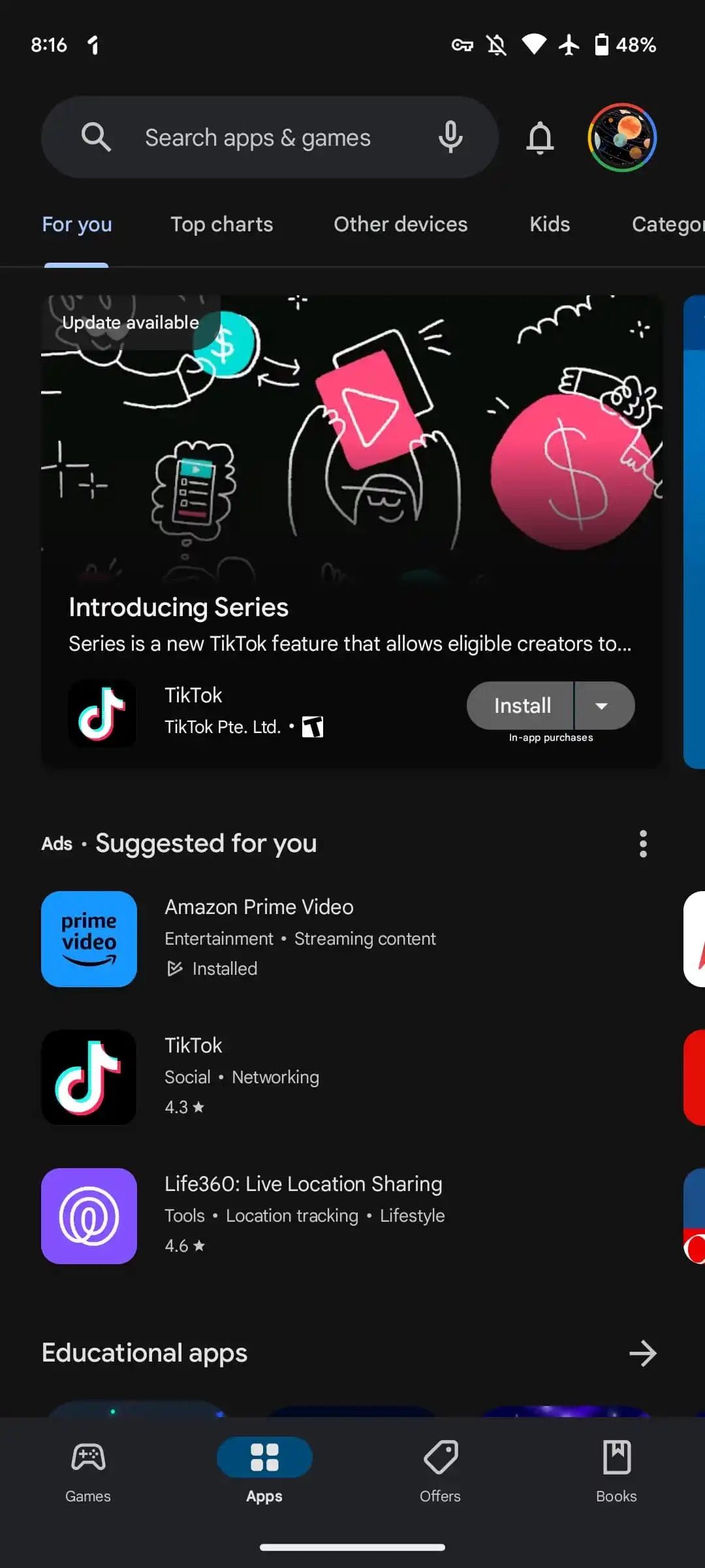 The Google Play Store is testing a nearly pitch-black dark theme