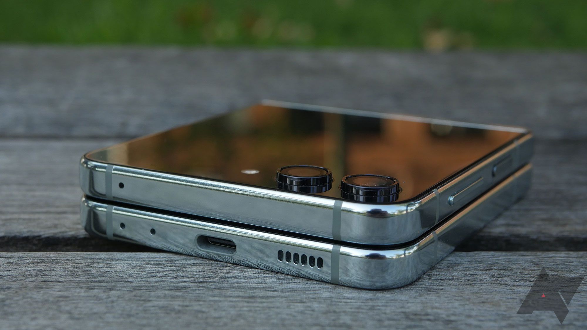 Samsung Galaxy Flip 5 Review: Flipping expensive - Amateur Photographer