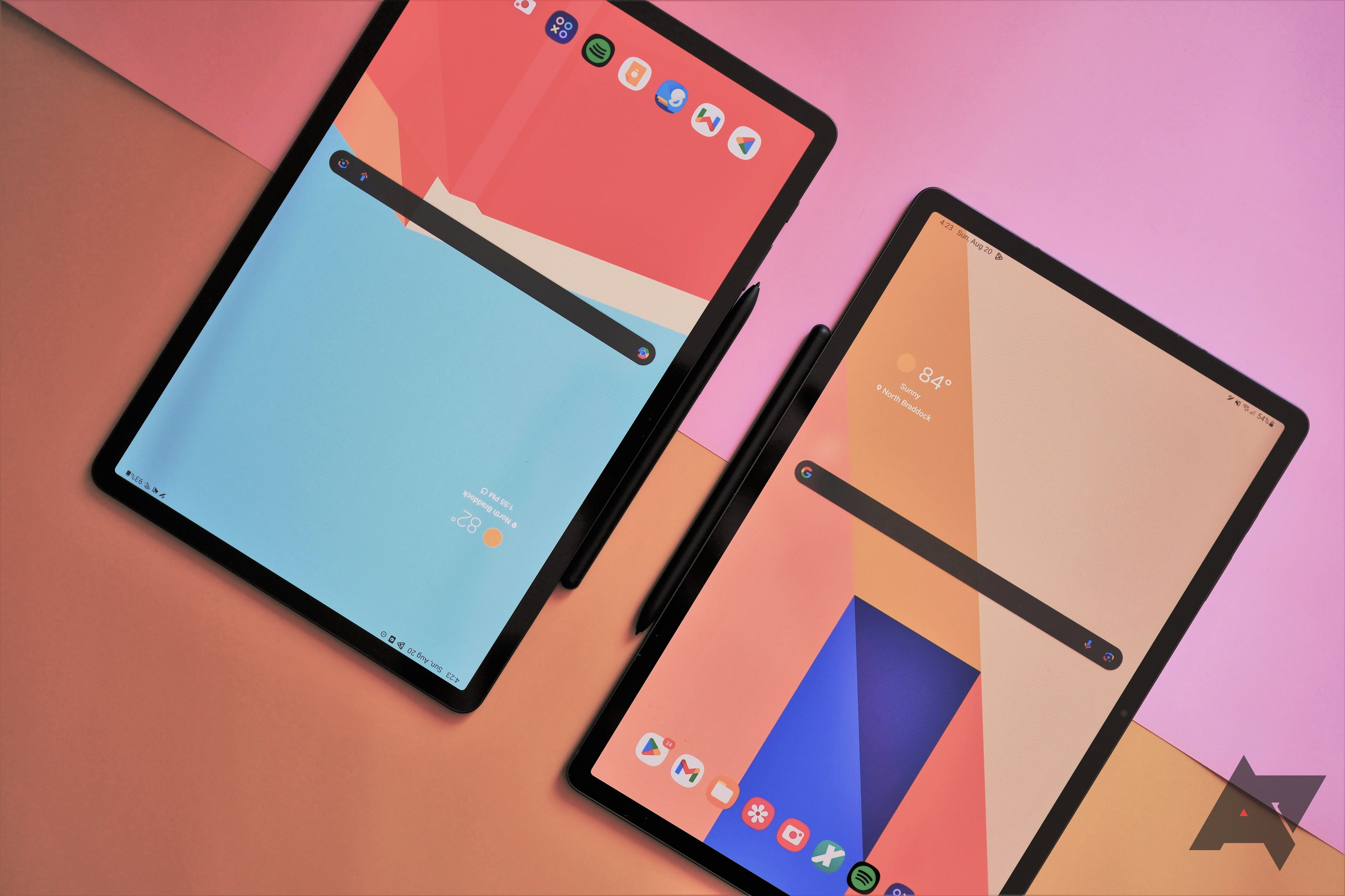 Samsung Galaxy Tab S9+ review side by side Tab S8+