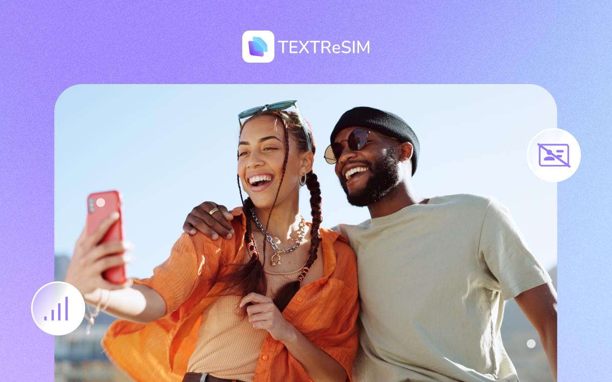 Two people taking selfie with Textr logo in background