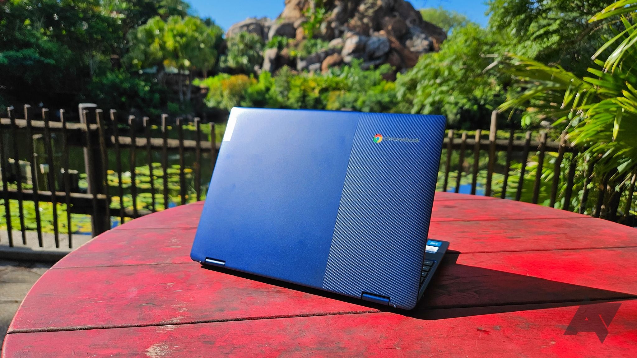 Lenovo IdeaPad Flex 3i Chromebook (Gen 8) review: Bigger screen