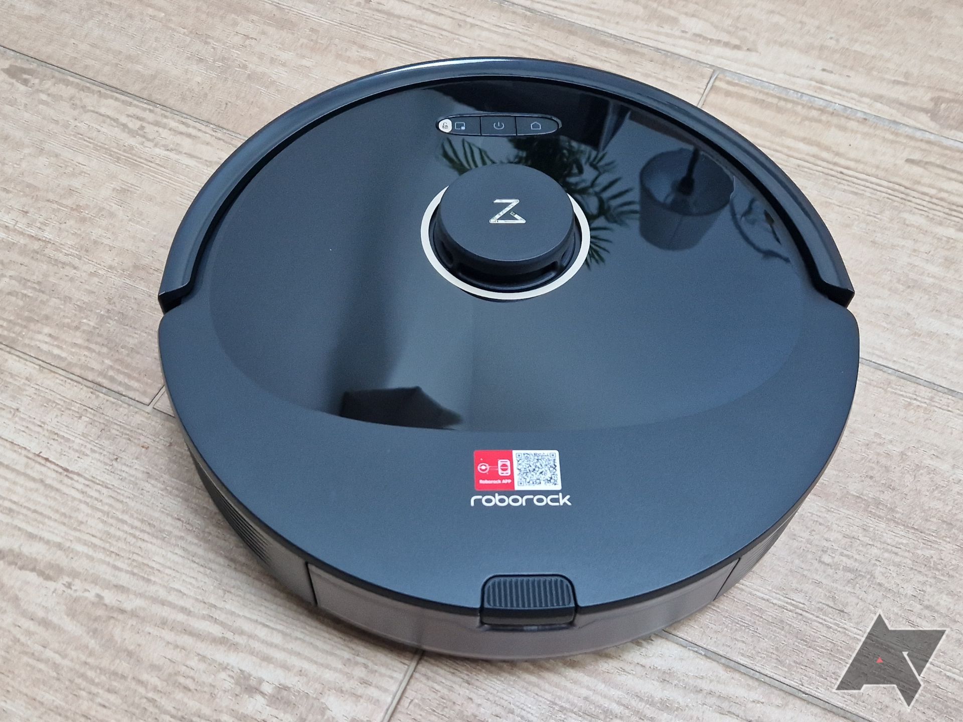 Roborock Q8 Max + Review: Compact, simple and effective