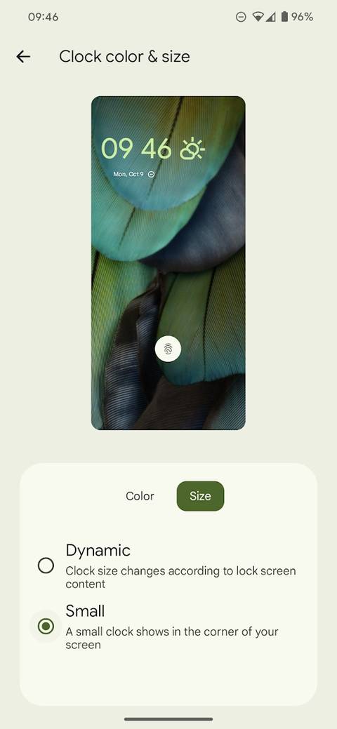 How to customize the Android 14 lock screen