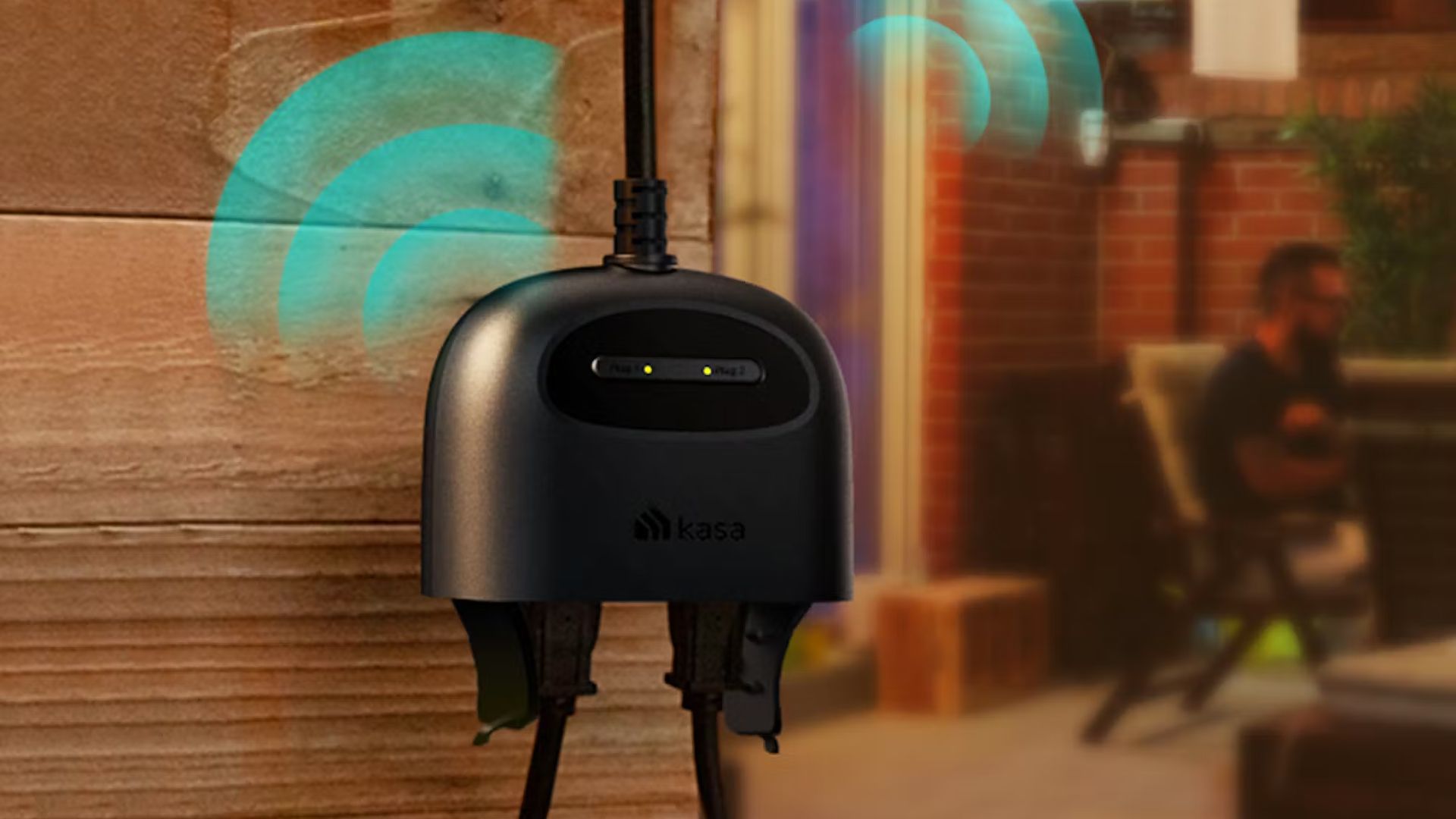 kasa-ep40-outdoor-smart-plug-lifestyle