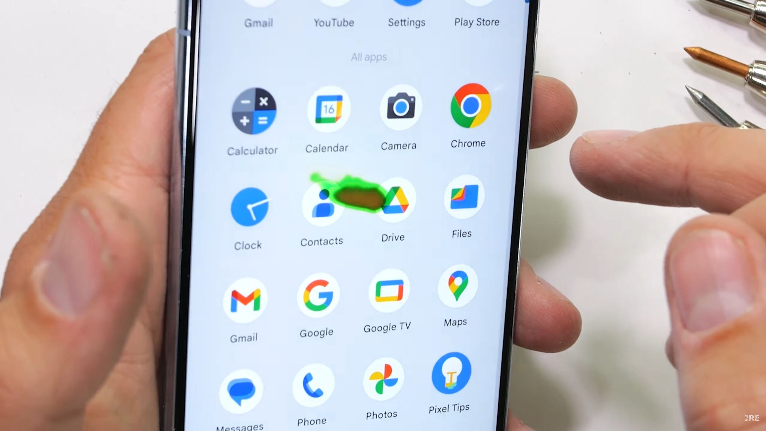 A screenshot of the Pixel 8 Pro passing JerryRigEverything's durability stress test