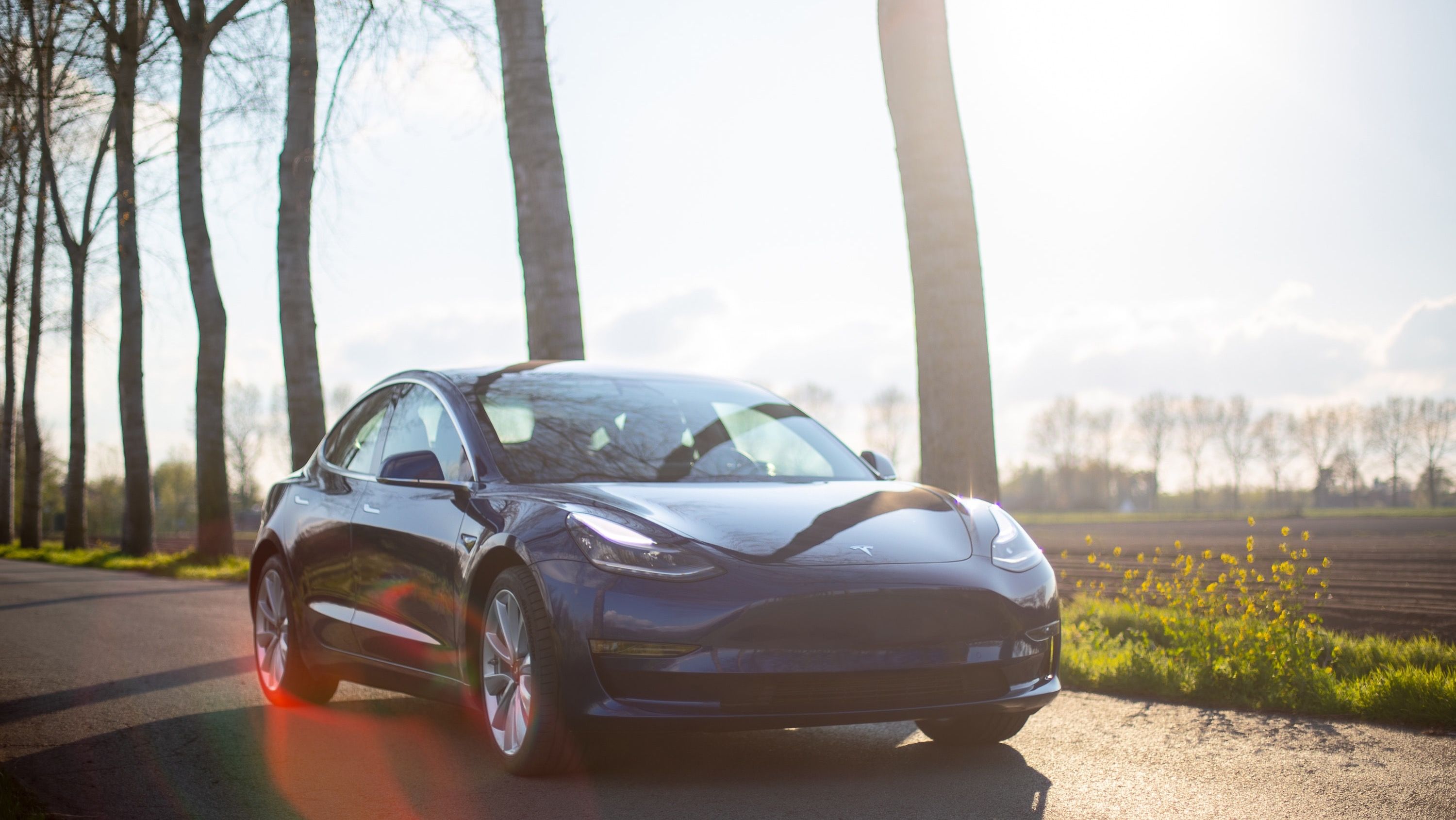 How to plan a road trip with Tesla
