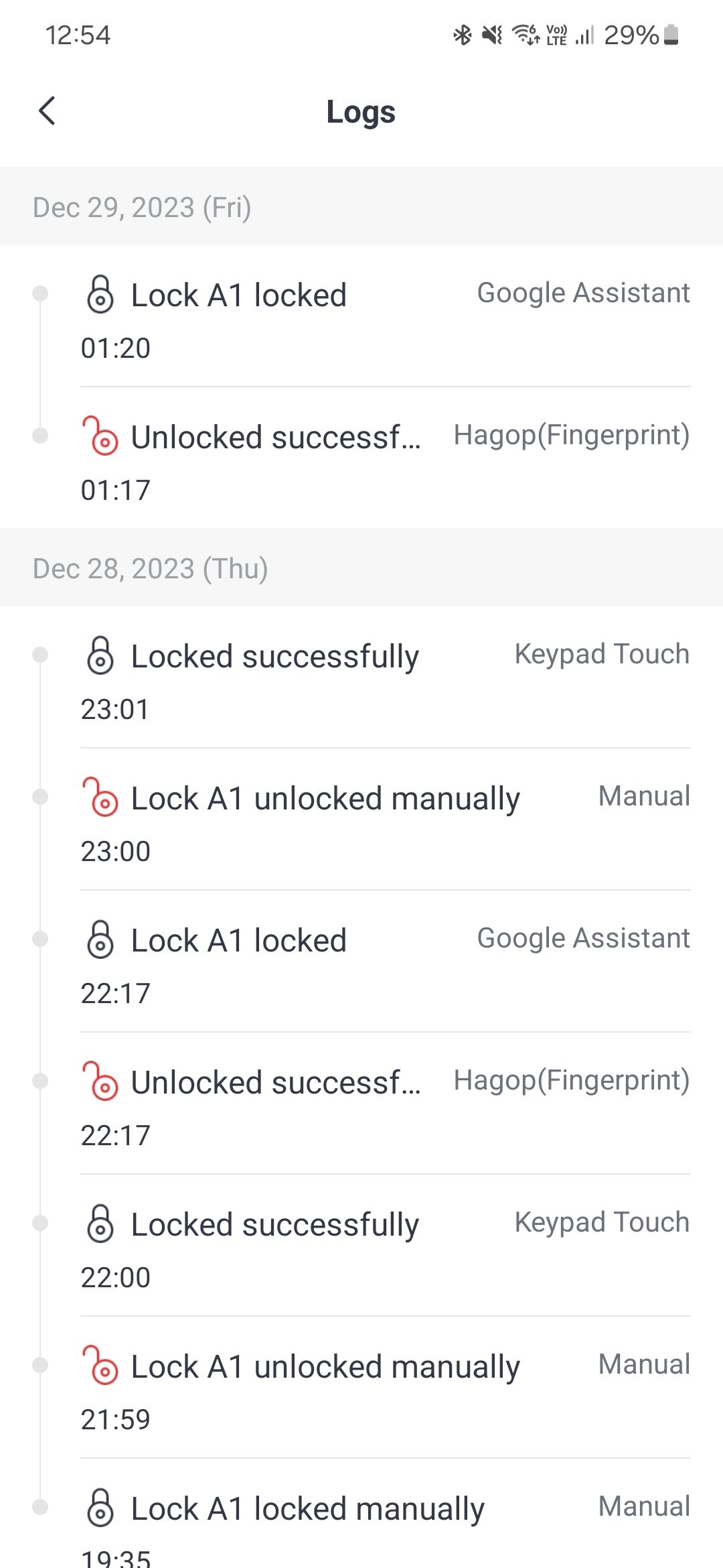 Screenshot of the SwitchBot app showing the logs