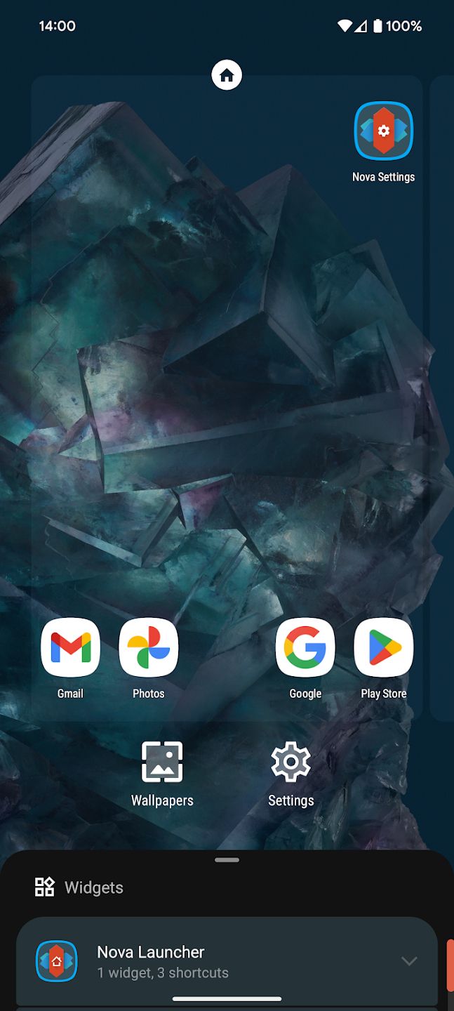 Nova Launcher screenshot showing home screen