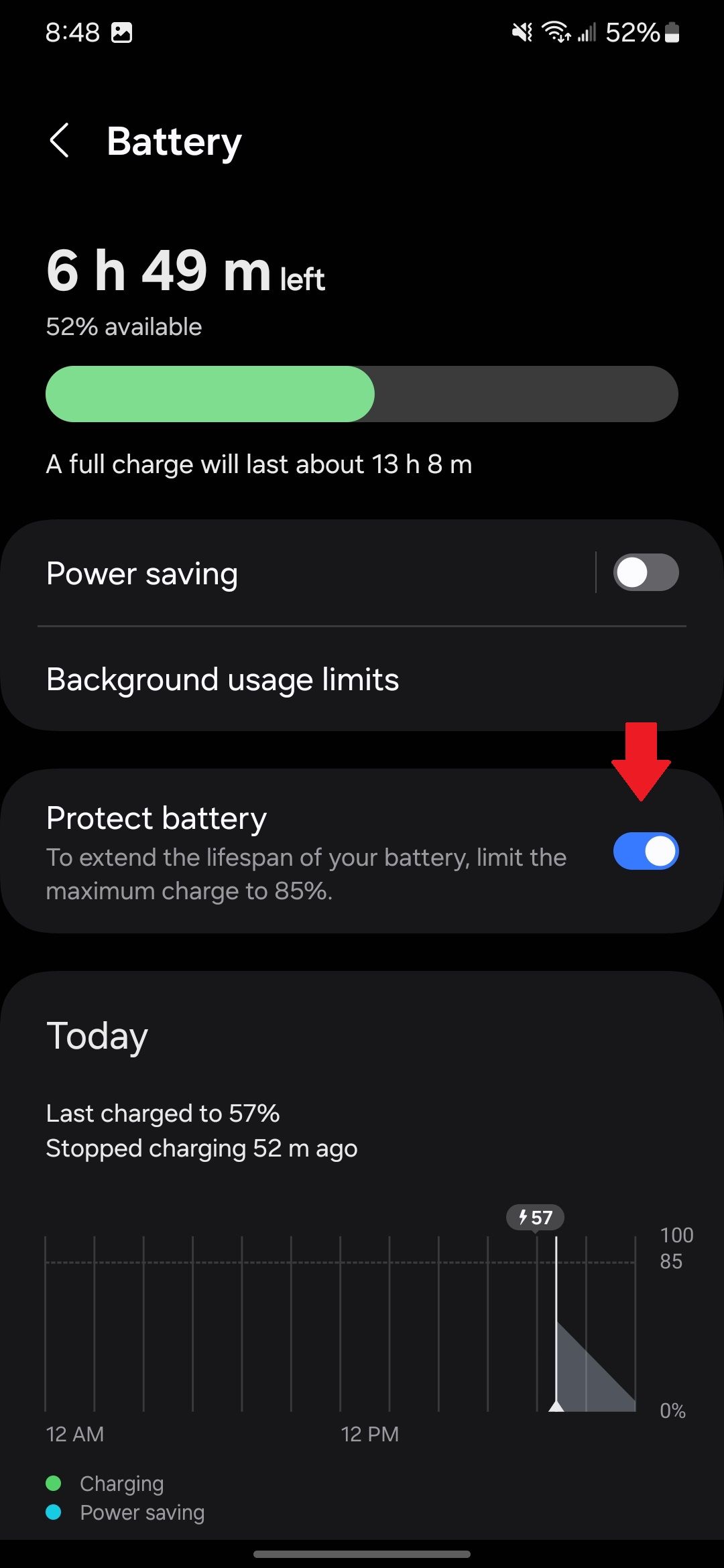 Samsung battery settings in the Settings app with a red arrow pointing to the Protect battery toggle