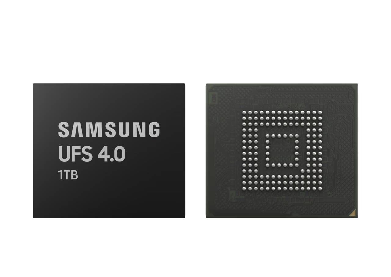 A render of the top and bottom of a Samsung UFs storage controller