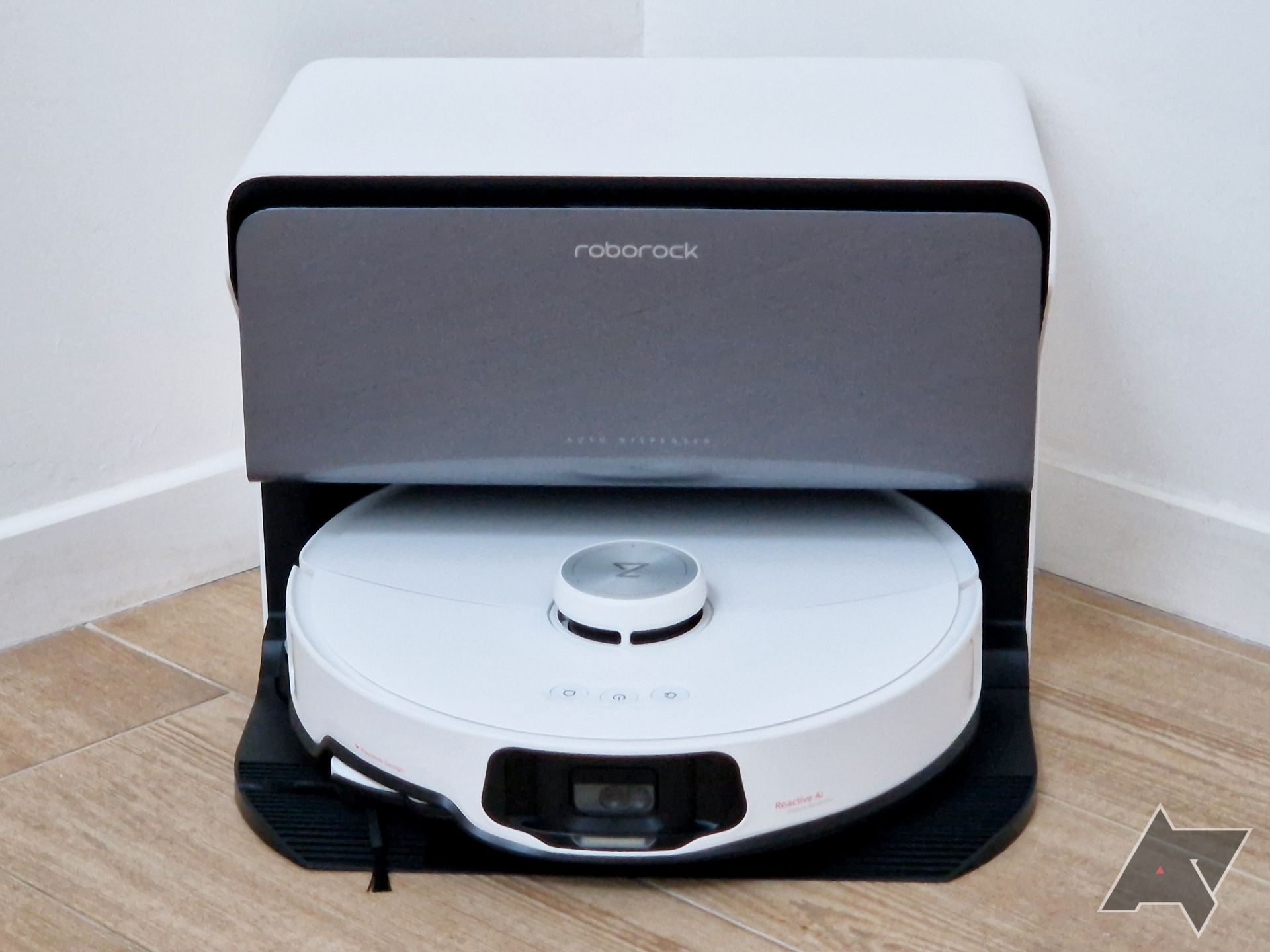 Roborock S8 MaxV Ultra review: Better than a Roomba in every way Roborock S8 MaxV Ultra review: Better than a Roomba in every way