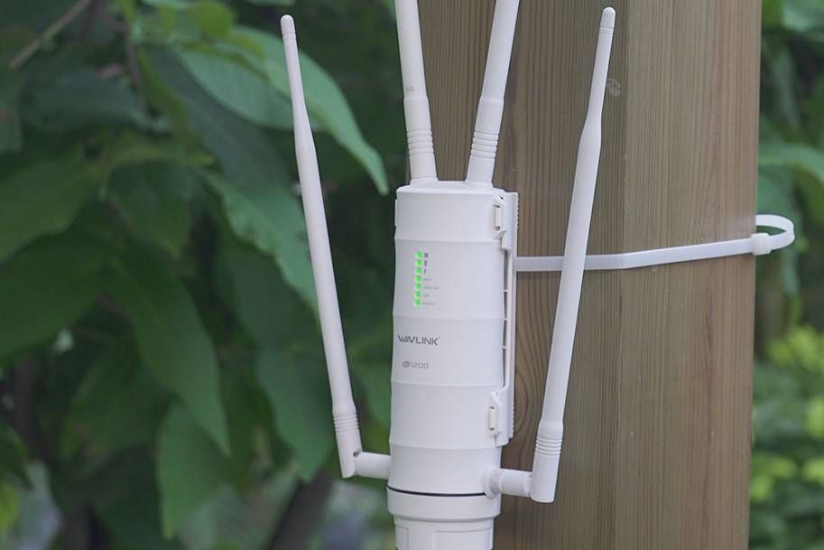 WAVLINK outdoor range extender (1)