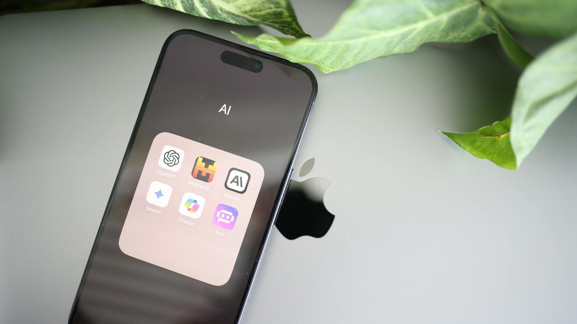 iOS 18 could open up to Google Gemini and other AI models - Blog ...