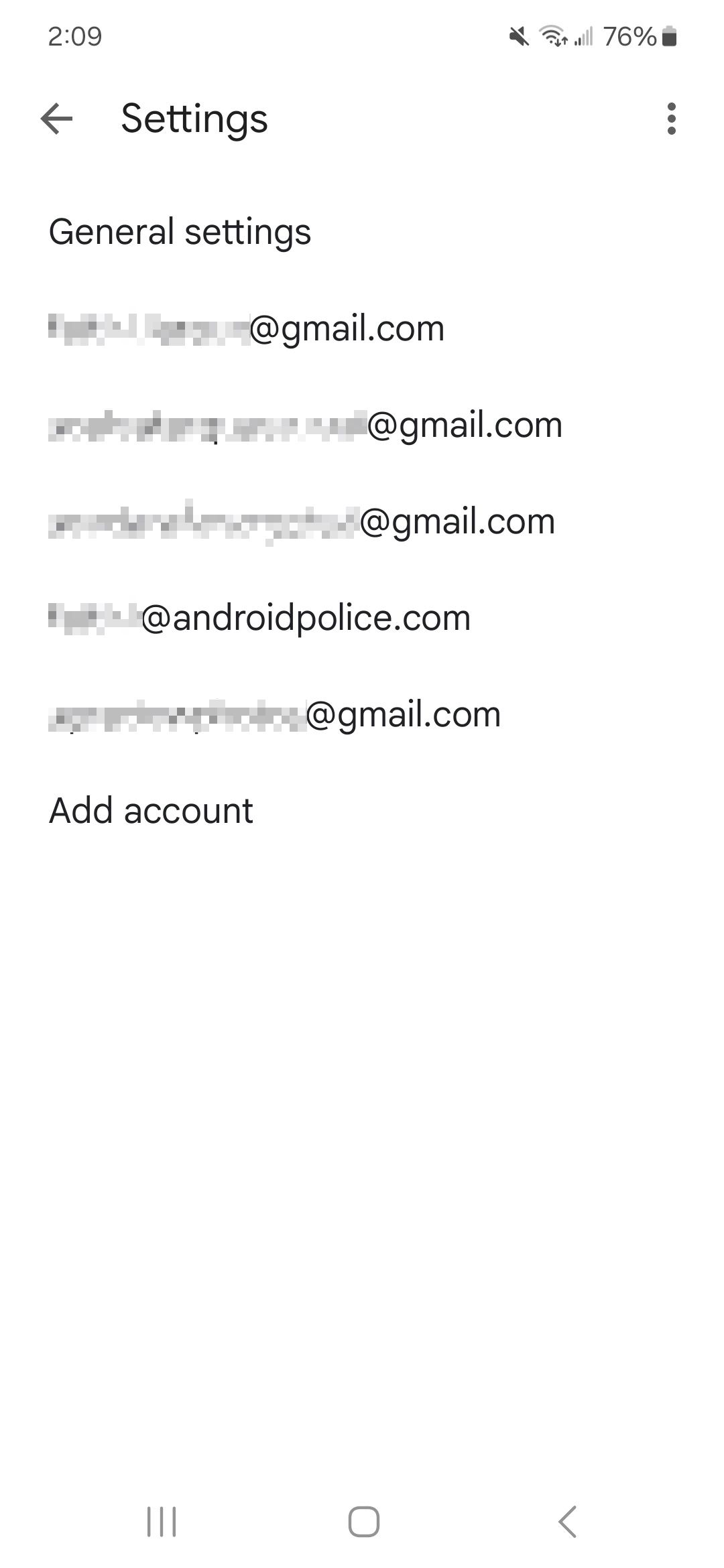Daftar alamat email yang terhubung ke aplikasi Gmail di bawah pengaturan