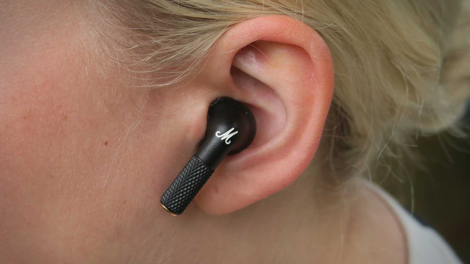 Marshall Menor-IV -view-bud-in-ear