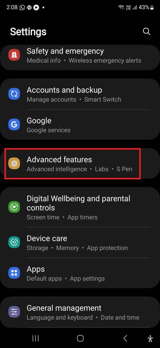 Screenshot highlighting Advanced features in the Settings app on a Samsung Galaxy phone