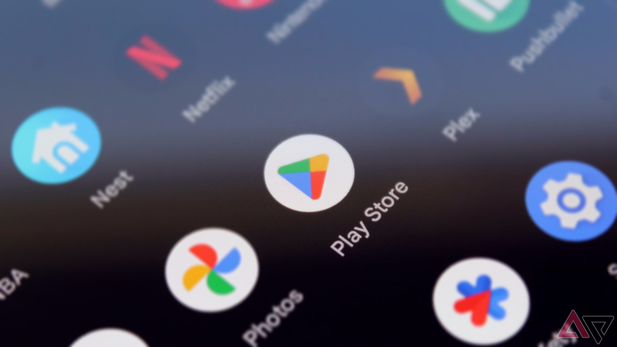 The Google Play Store could soon offer to update your sideloaded apps