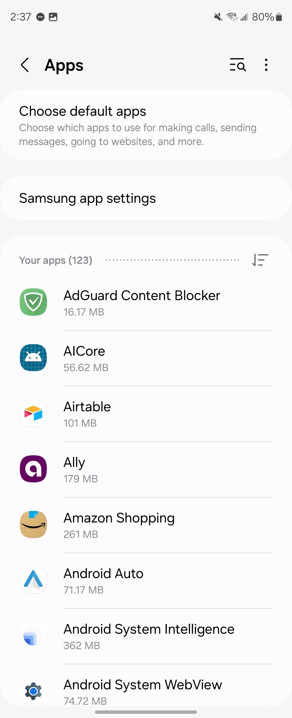 A list of apps in Samsung settings apps page in alphabetical order on a Samsung Galaxy Z Fold 6