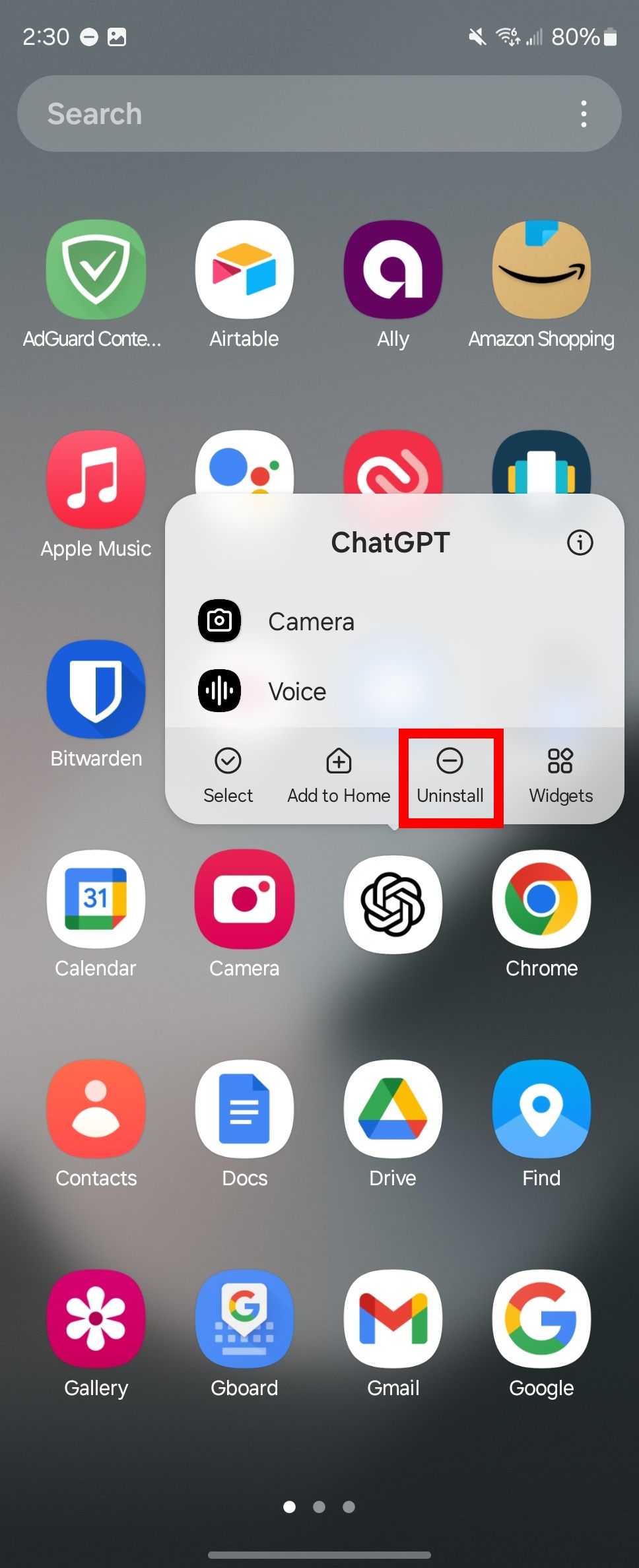 Red square highlighting Uninstall button over an app while in the app drawer on a Samsung Galaxy Z Fold 6