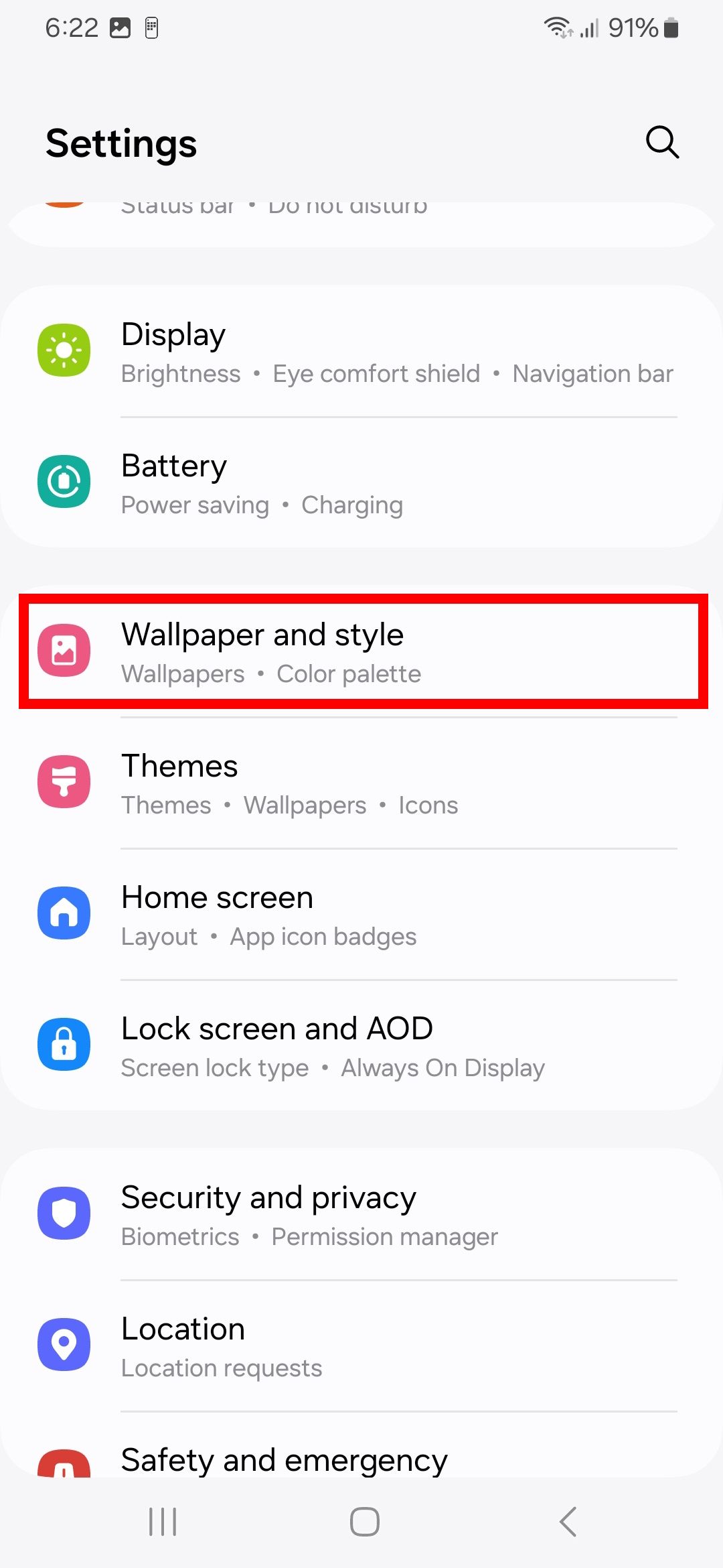 Red rectangle outline highlighting Wallpaper and style in Samsung settings